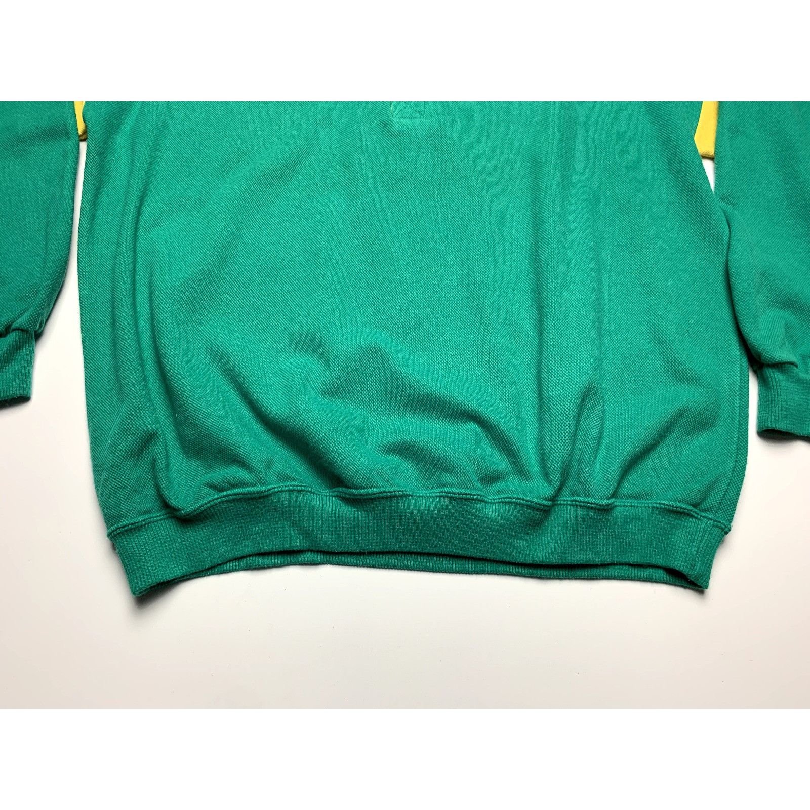 Vintage Vintage Green Sweatshirt Pierre Barthes Inuit Made in France Size US L / EU 52-54 / 3 - 2 Thumbnail