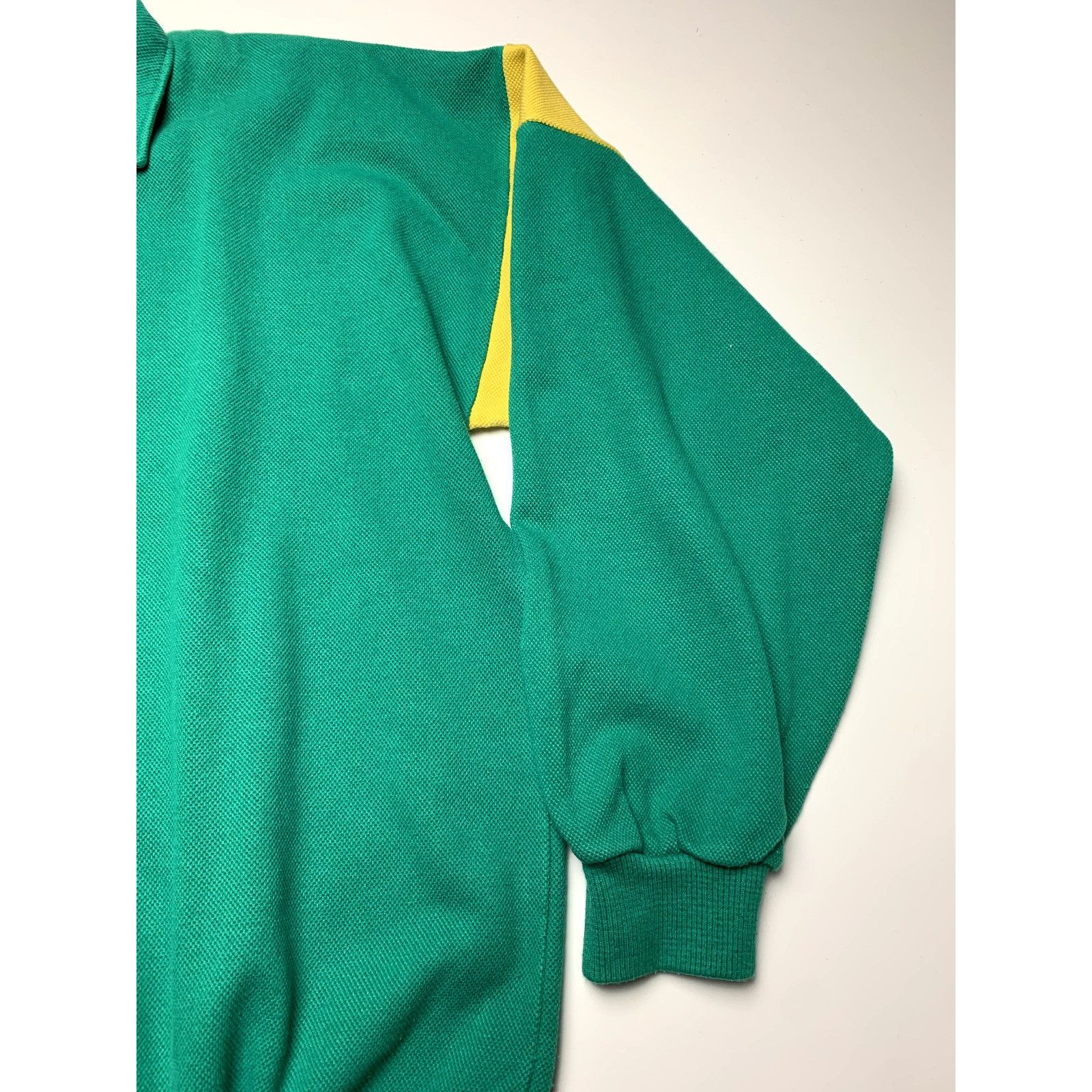 Vintage Vintage Green Sweatshirt Pierre Barthes Inuit Made in France Size US L / EU 52-54 / 3 - 3 Thumbnail
