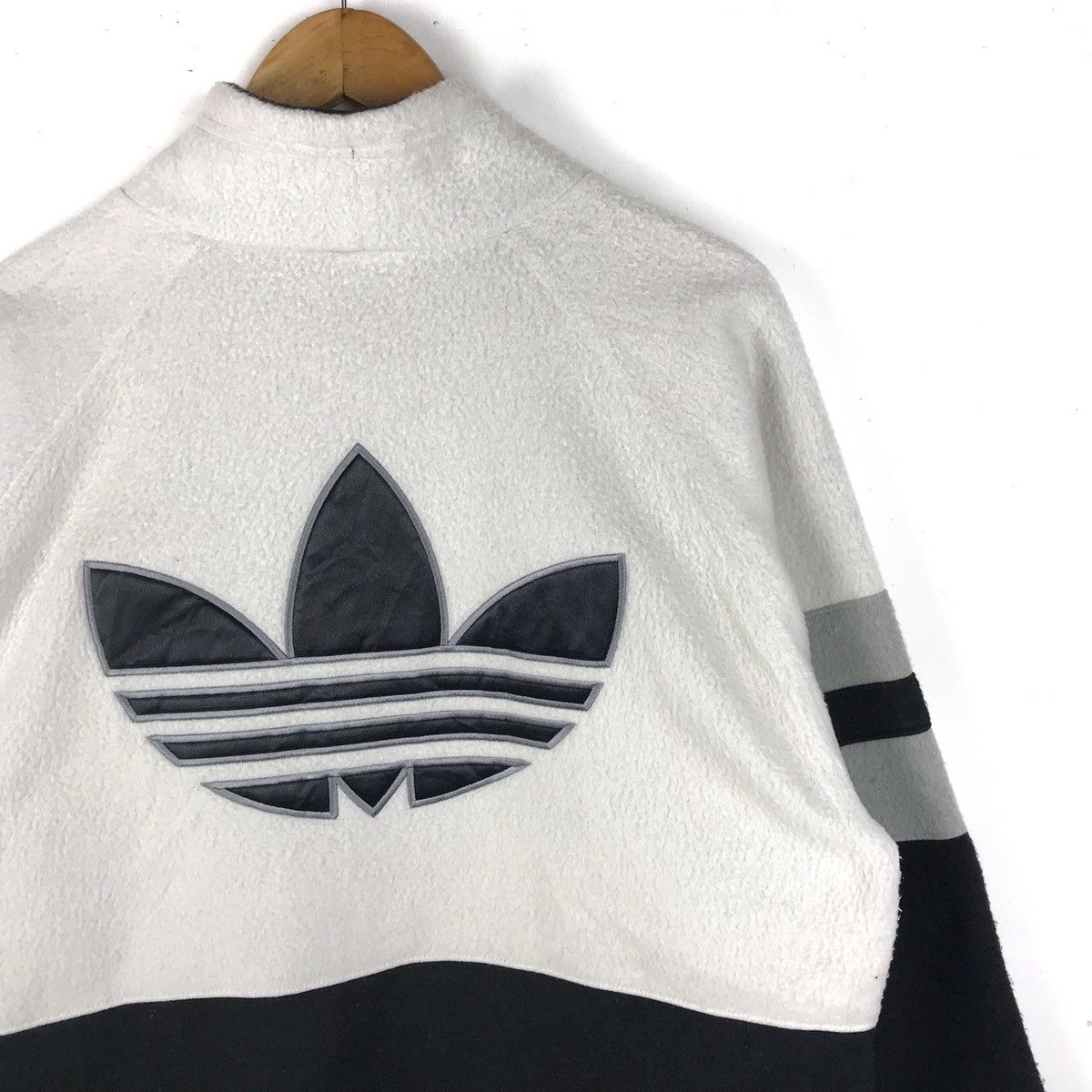 Adidas × Vintage STEALS Vintage 90s ADIDAS trefoil big logo fleece Size US L / EU 52-54 / 3 - 4 Thumbnail
