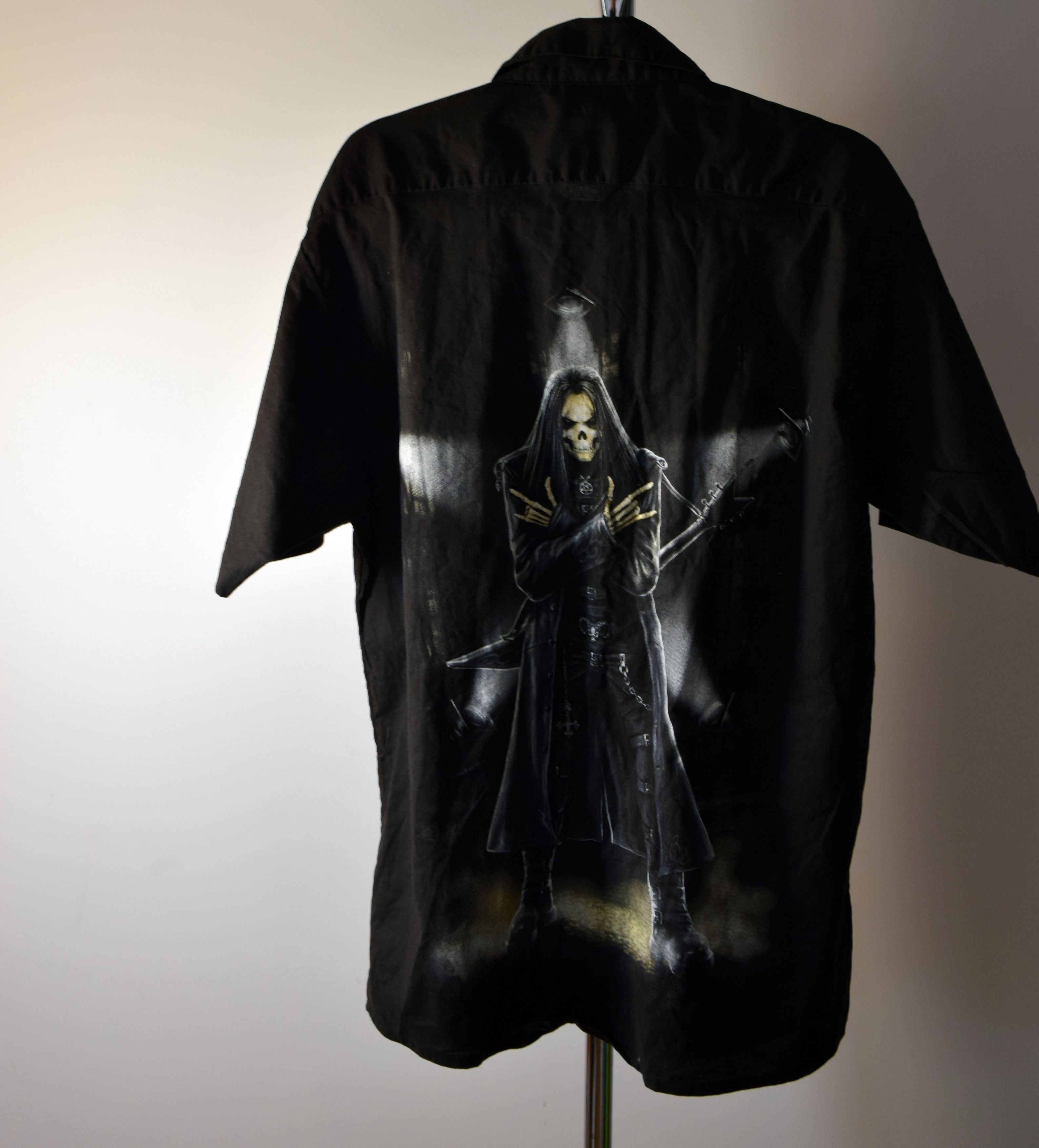 Band Tees Vintage Rock T-Shirt Skull Spiral Pentagram Gothic SHIRT XL Size US XL / EU 56 / 4 - 1 Thumbnail