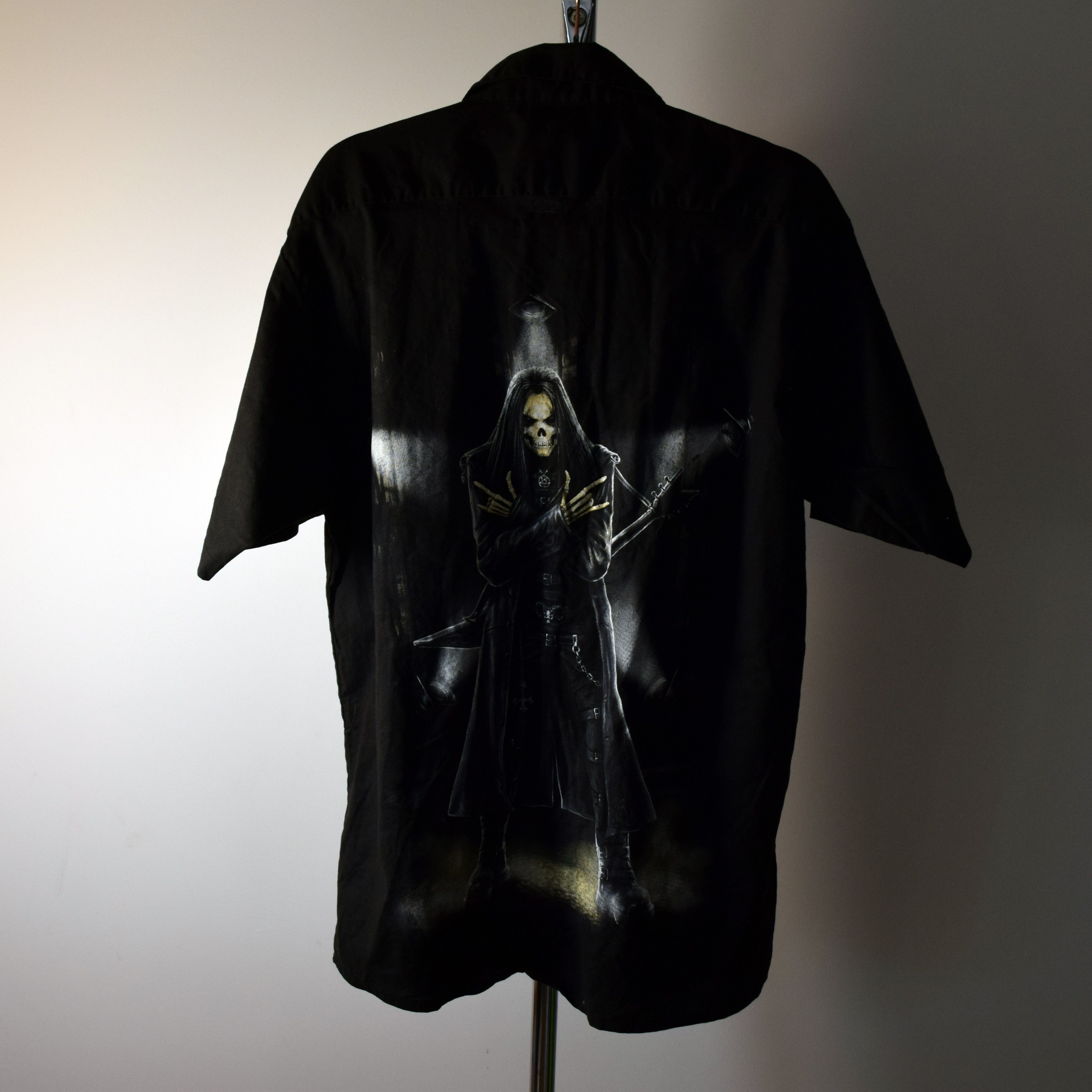 Band Tees Vintage Rock T-Shirt Skull Spiral Pentagram Gothic SHIRT XL Size US XL / EU 56 / 4 - 4 Thumbnail