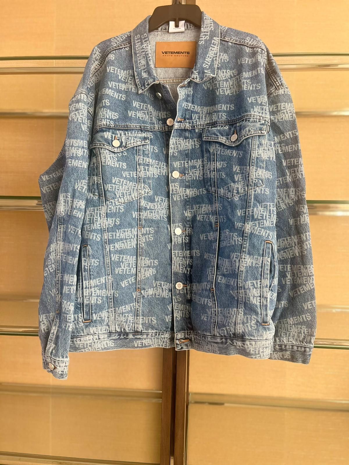 Vetements Logo All Over Denim Jacket in Light Blue Size US L / EU 52-54 / 3 - 7 Thumbnail