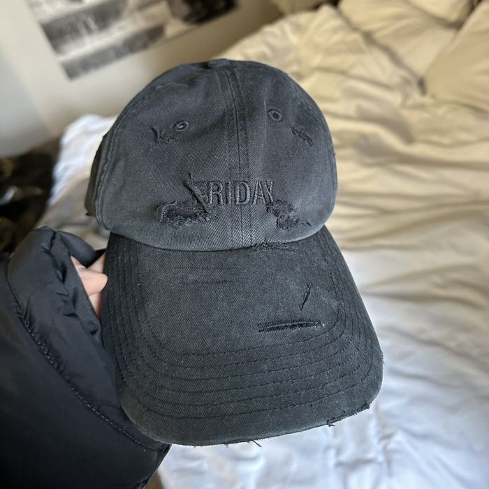 VETEMENTS 18AW × Reebok Friday CAP | nate-hospital.com