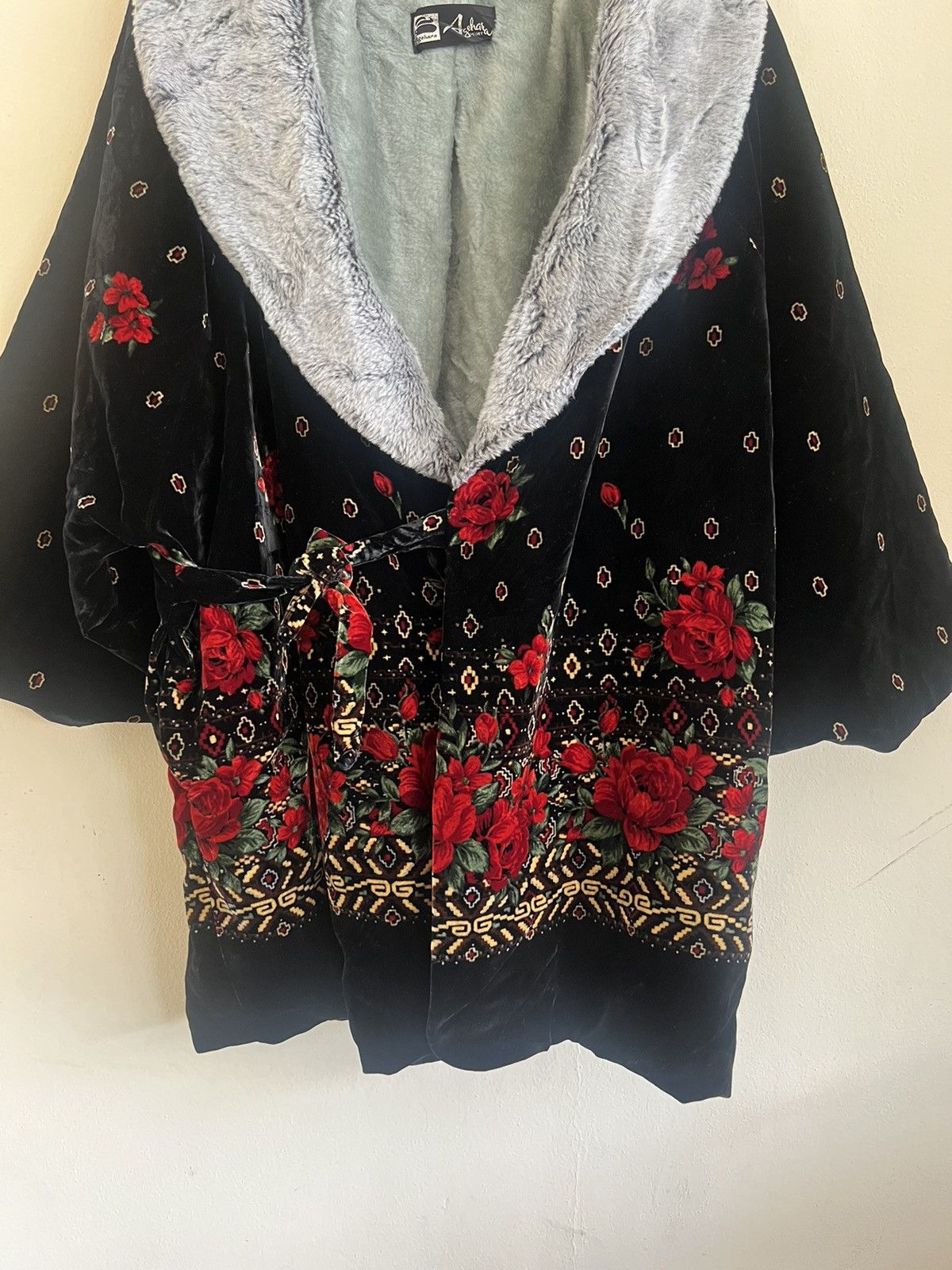 Japanese Brand × Vintage Vintage kimono Agehara Velvet Flower Size US XL / EU 56 / 4 - 3 Thumbnail