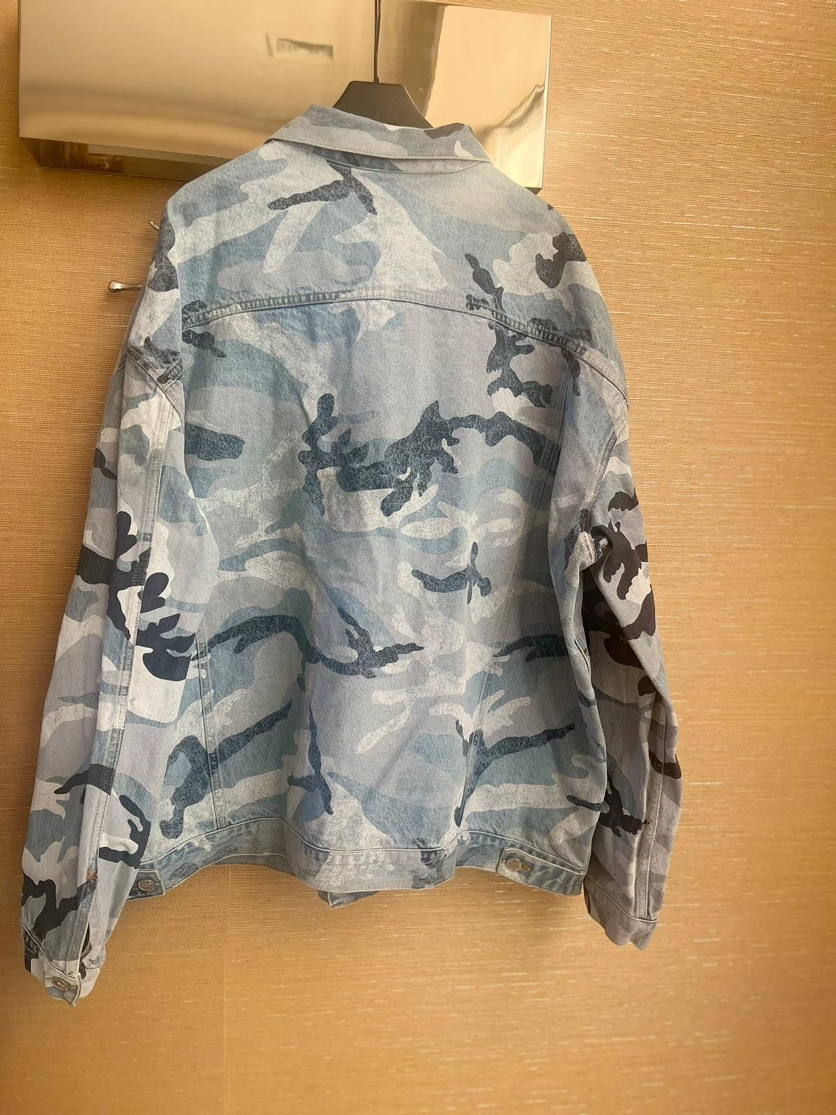 Vetements Oversized Denim Jacket in Grey Camo Size US M / EU 48-50 / 2 - 18 Thumbnail