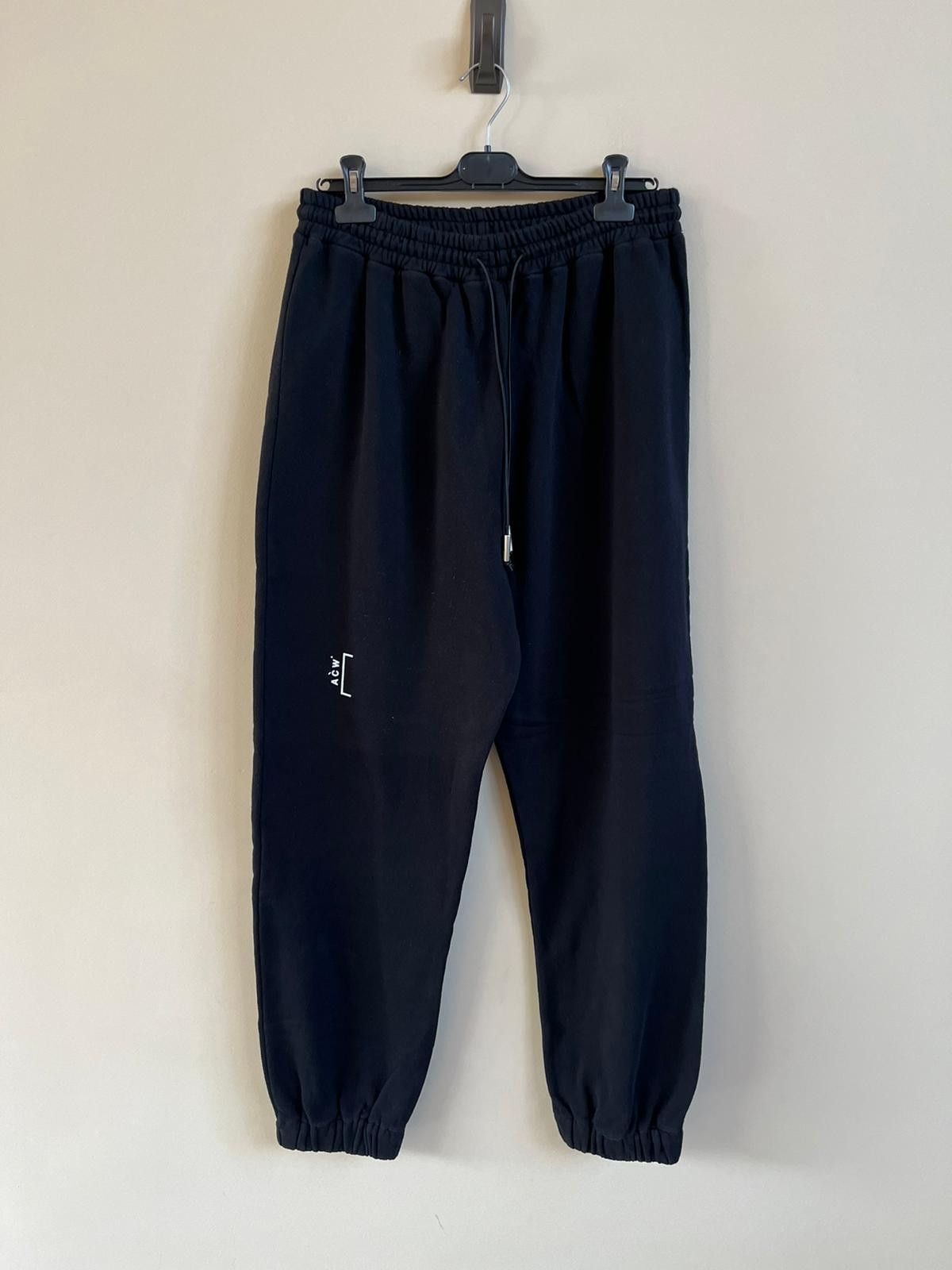 image of A Cold Wall Logo Sweat Pants In Black, Men's (Size 36)