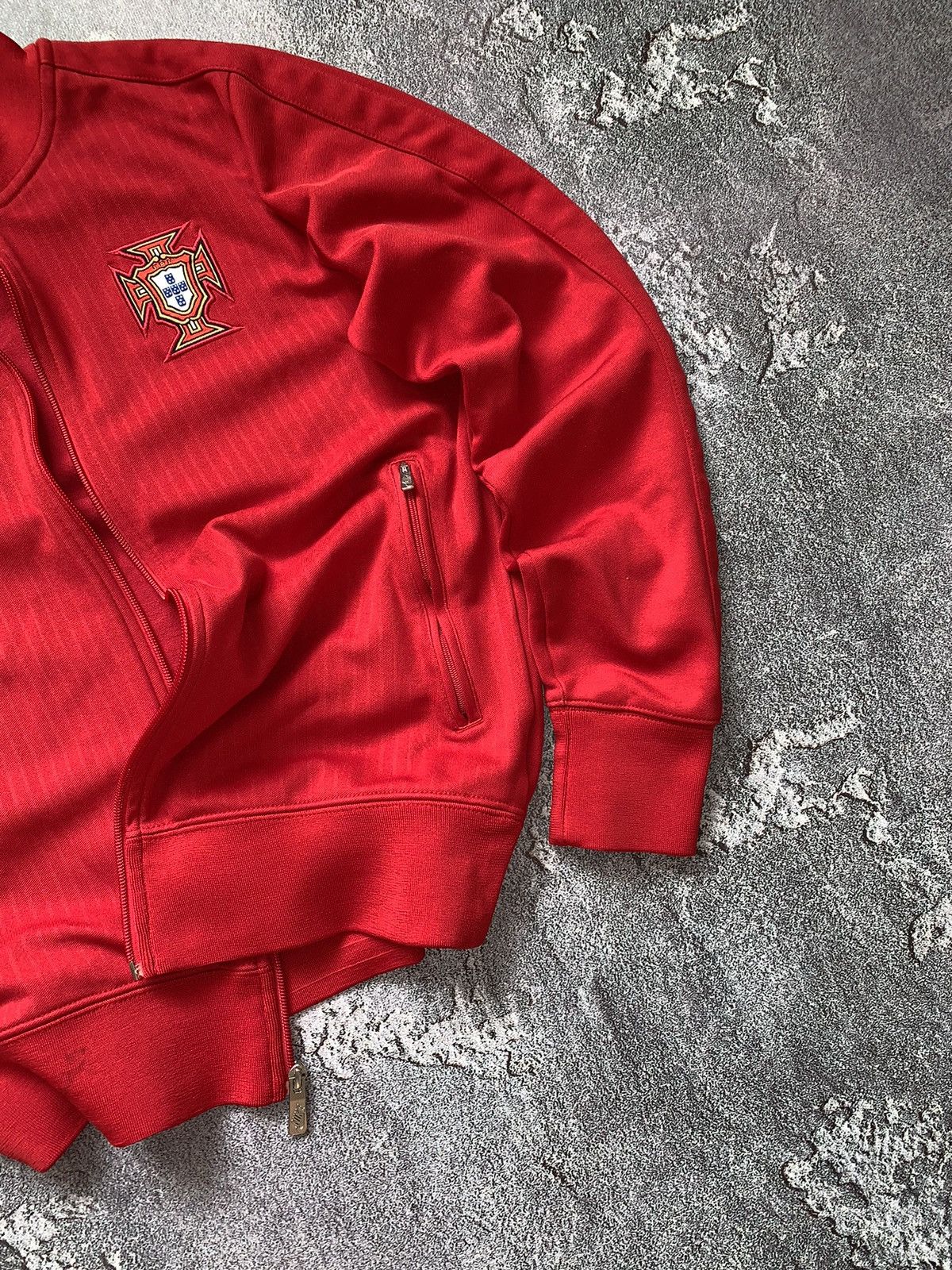Nike × Vintage Nike portugal soccer jersey track jacket sweatshirt olypmic Size US M / EU 48-50 / 2 - 3 Thumbnail