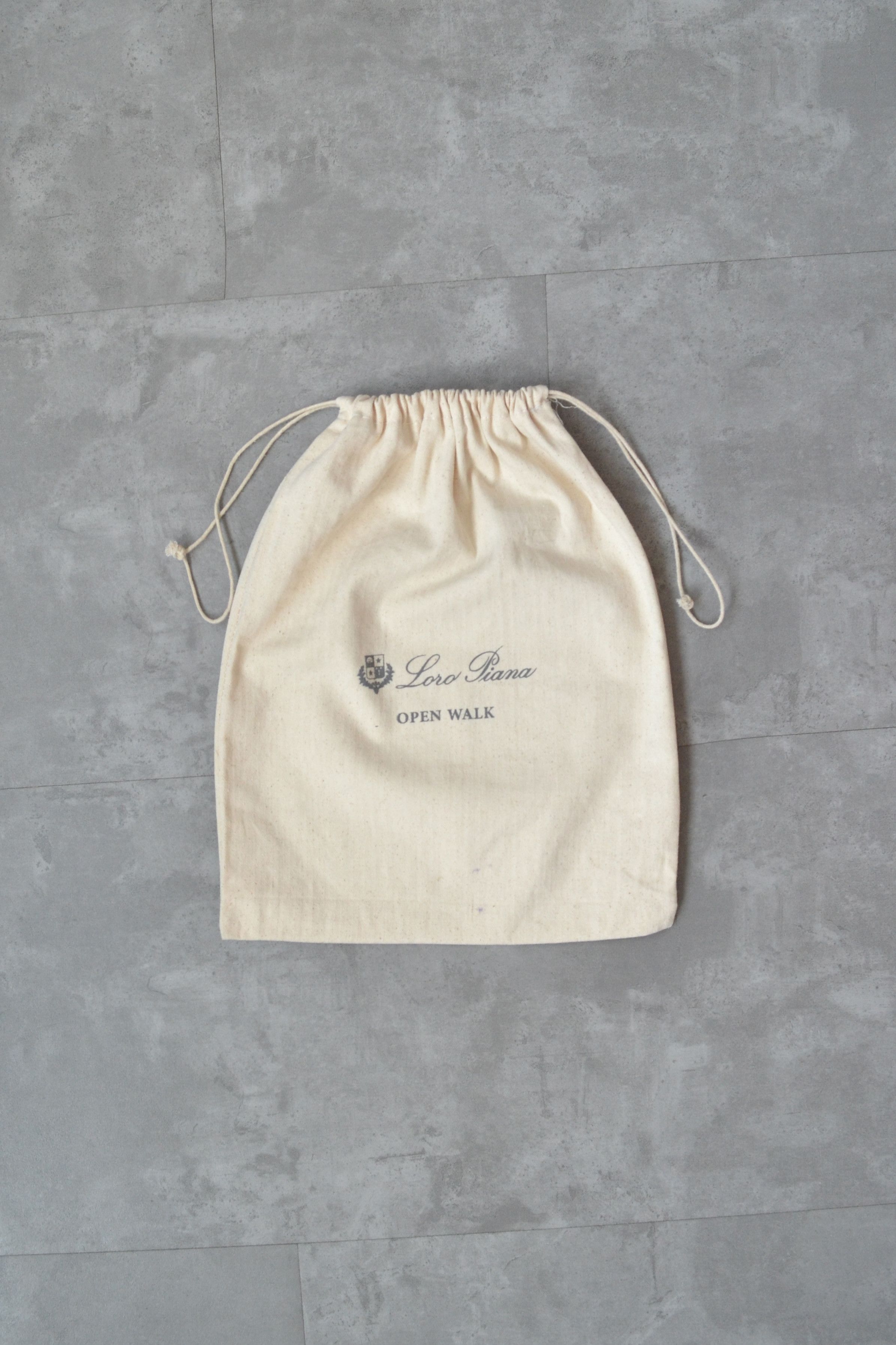 Loro Piana Loro Piana Dust Bag Logo Drawstring Beige Size ONE SIZE - 1 Thumbnail