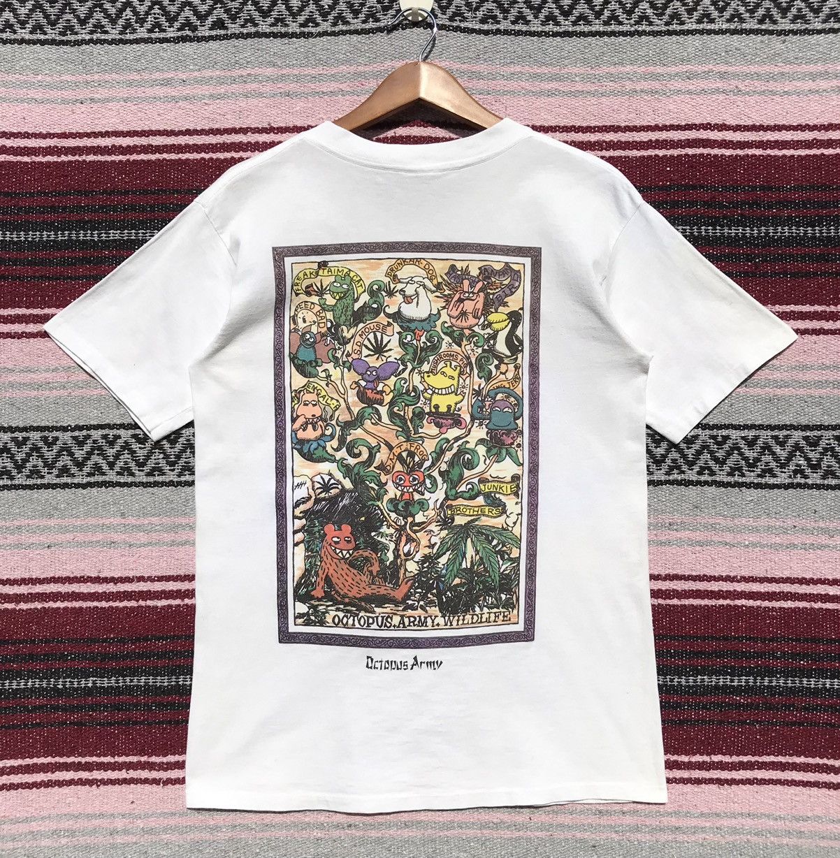 Octopus × Vintage Vintage 90s Octopus Army Shirt Surfboards Size US M / EU 48-50 / 2 - 1 Thumbnail