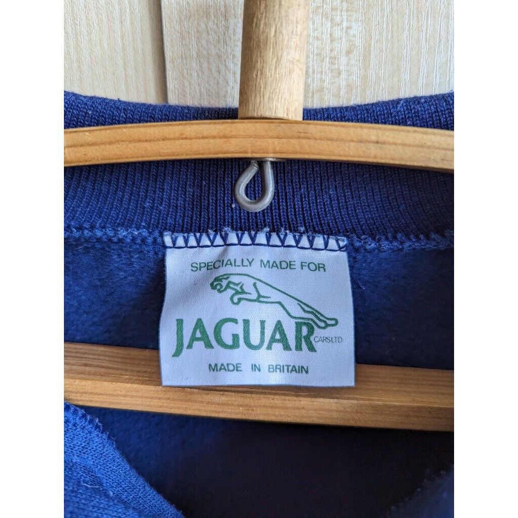 Vintage Vintage Jaguar Motors Logo Blue Sweatshirt Size L Made In UK Size US L / EU 52-54 / 3 - 2 Thumbnail