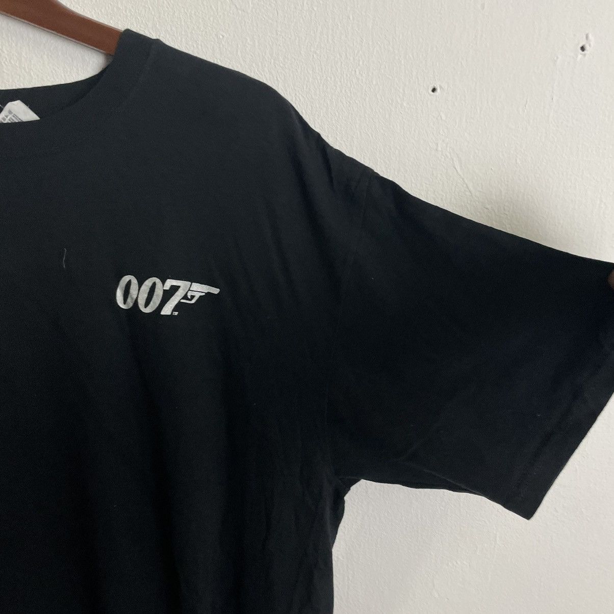 Vintage Vintage 007 James Bond Small Logo T-Shirt Size US L / EU 52-54 / 3 - 4 Thumbnail