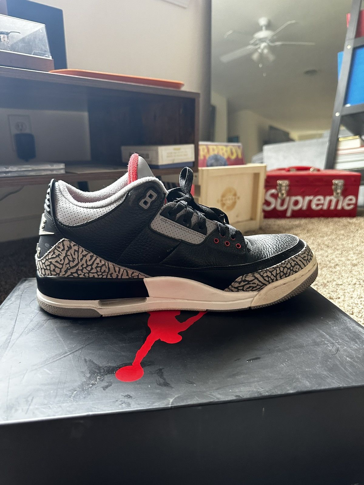 Jordan Brand 2018 Air Jordan 3 Retro OG Size US 13 / EU 46 - 6 Thumbnail