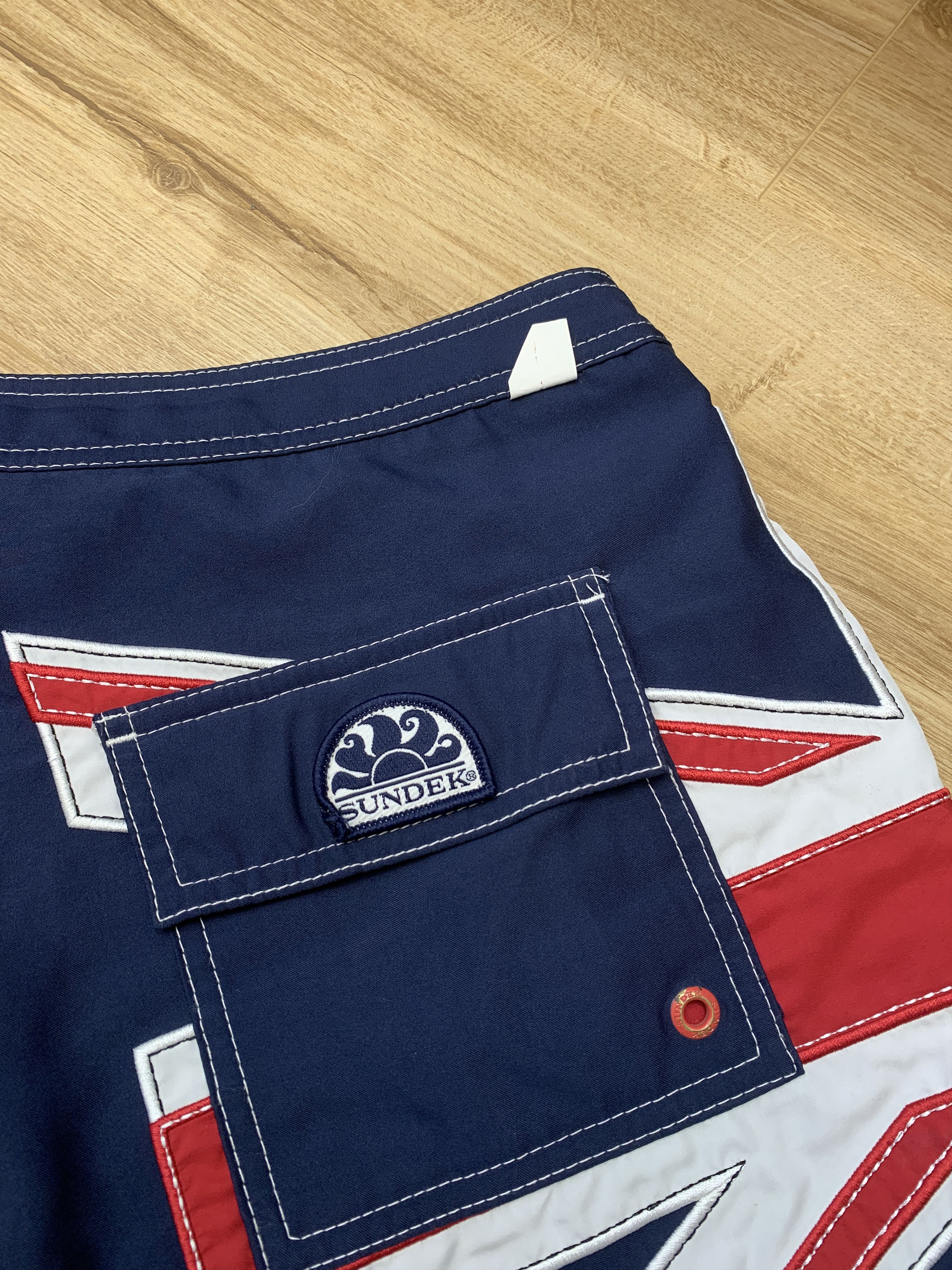 Sundek Limited Rare Sundek 38 UK Flag Shorts Trunks Bath Size 38 Size US 38 / EU 54 - 11 Thumbnail