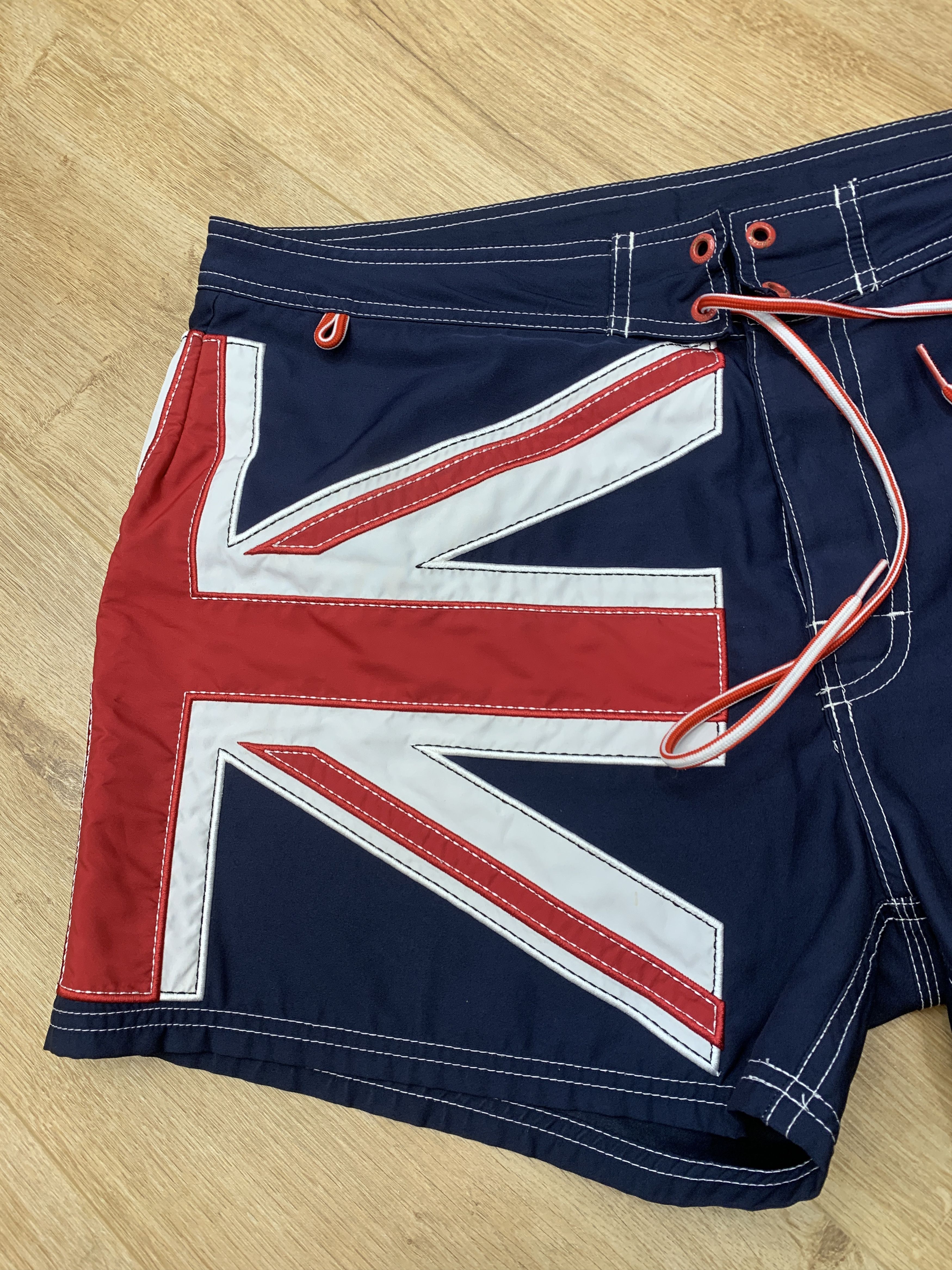 Sundek Limited Rare Sundek 38 UK Flag Shorts Trunks Bath Size 38 Size US 38 / EU 54 - 6 Thumbnail