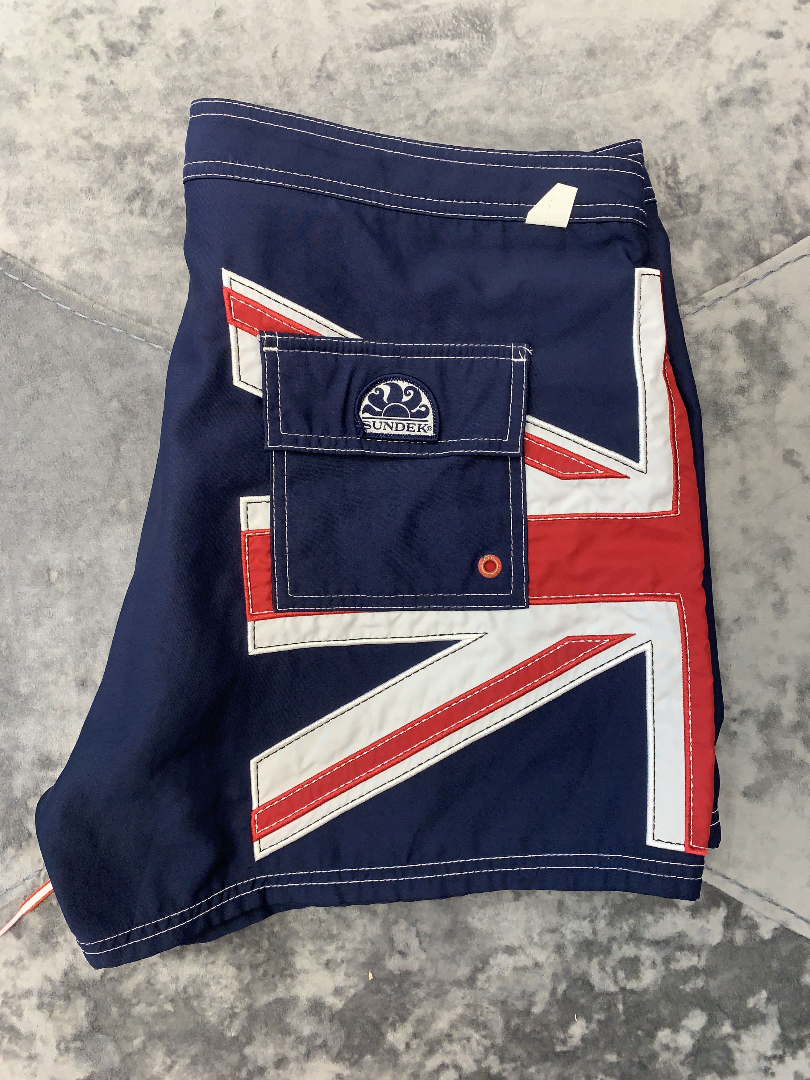 Sundek Limited Rare Sundek 38 UK Flag Shorts Trunks Bath Size 38 Size US 38 / EU 54 - 2 Thumbnail