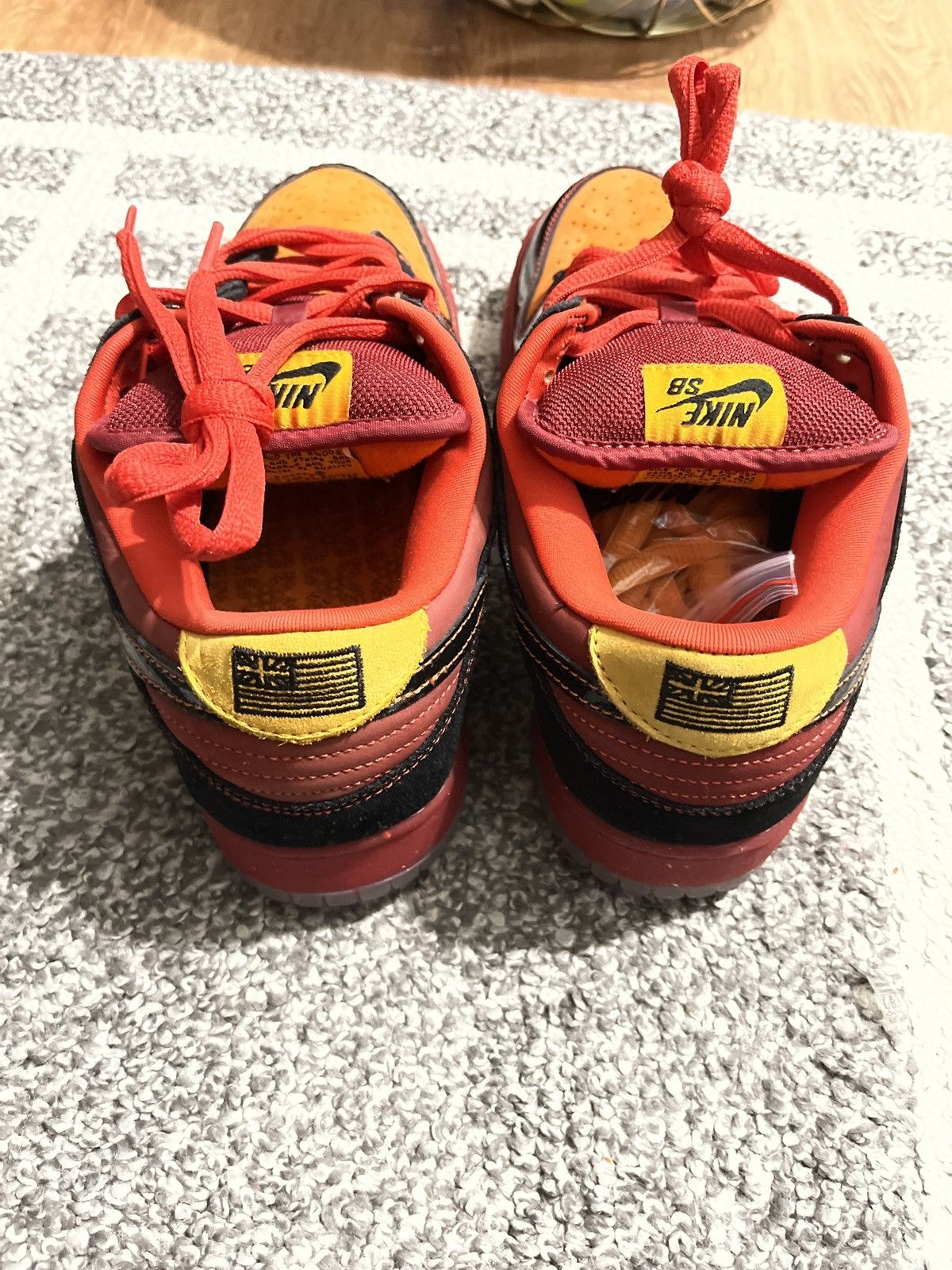 Nike Nike SB HAWAII Size US 9.5 / EU 42-43 - 5 Thumbnail