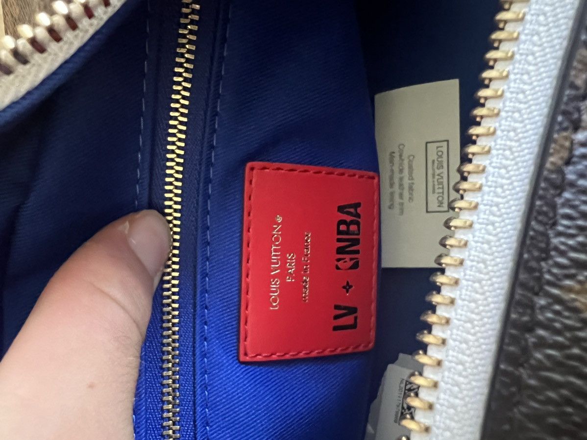 Louis Vuitton × NBA Louis Vuitton X NBA Cloakroom Dopp Kit Monogram Size ONE SIZE - 12 Thumbnail