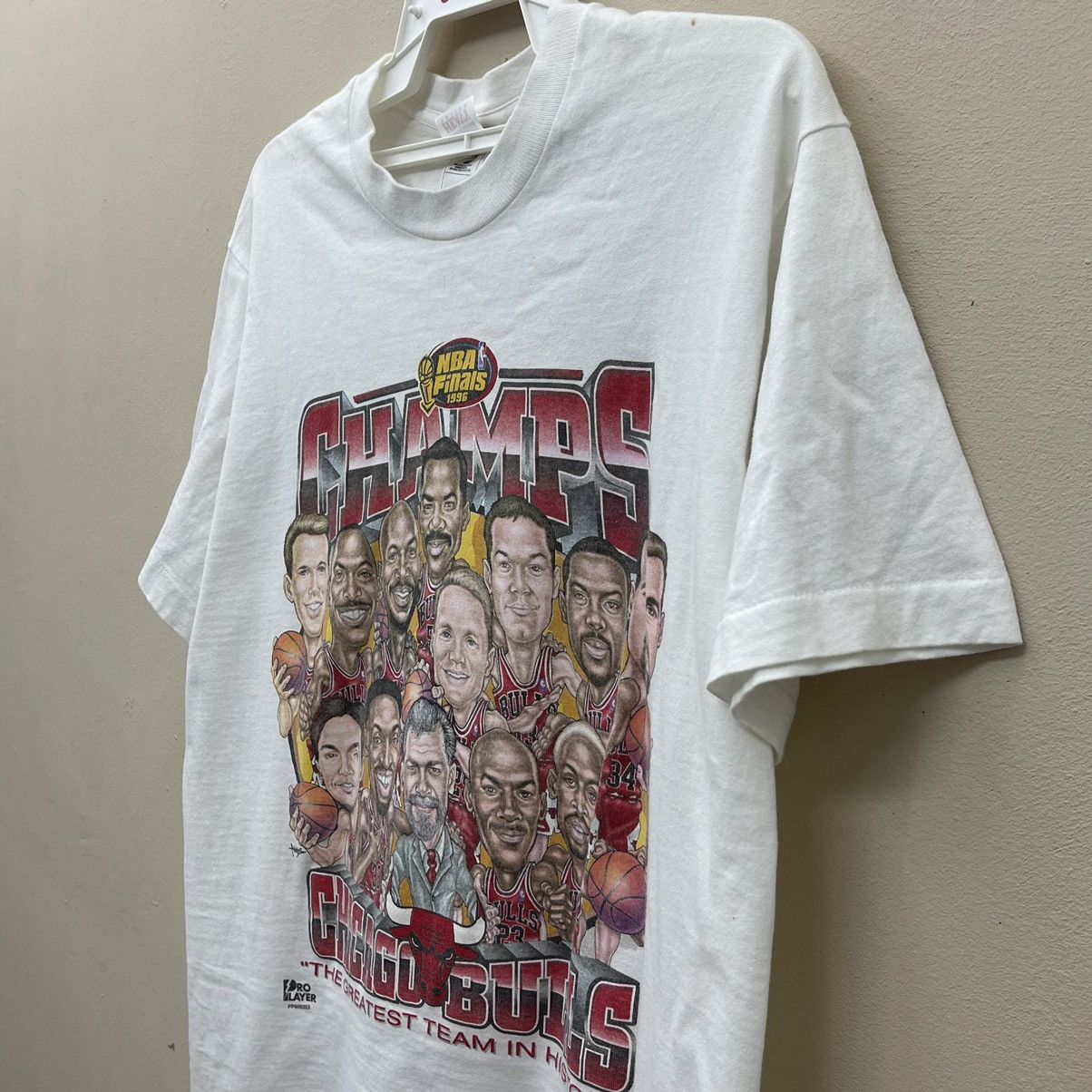 NBA Vintage Chicago Bulls Team Caricatures Tee Shirt Size US L / EU 52-54 / 3 - 2 Thumbnail
