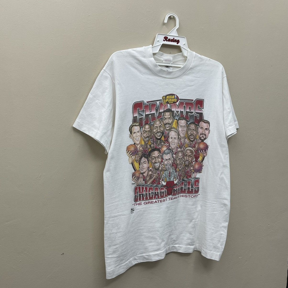 NBA Vintage Chicago Bulls Team Caricatures Tee Shirt Size US L / EU 52-54 / 3 - 6 Thumbnail