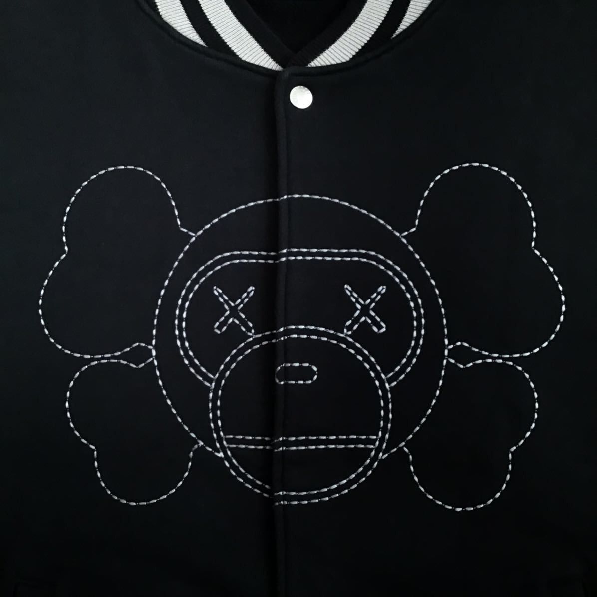 Bape × Kaws BAPE × kaws milo Sweat bomber jacket varsity Size US M / EU 48-50 / 2 - 2 Thumbnail