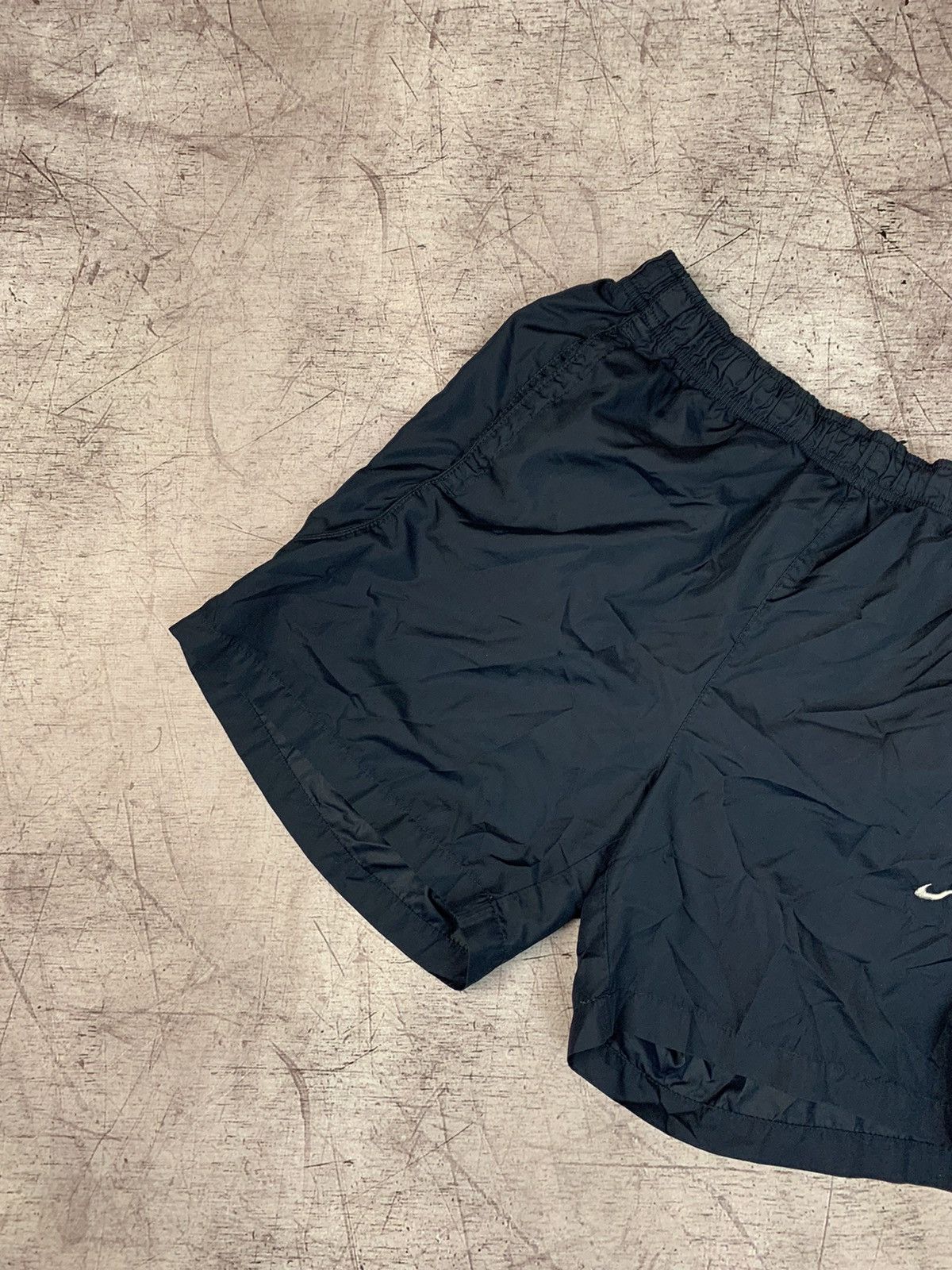 Nike Nike Vintage Shorts Size US 30 / EU 46 - 4 Thumbnail
