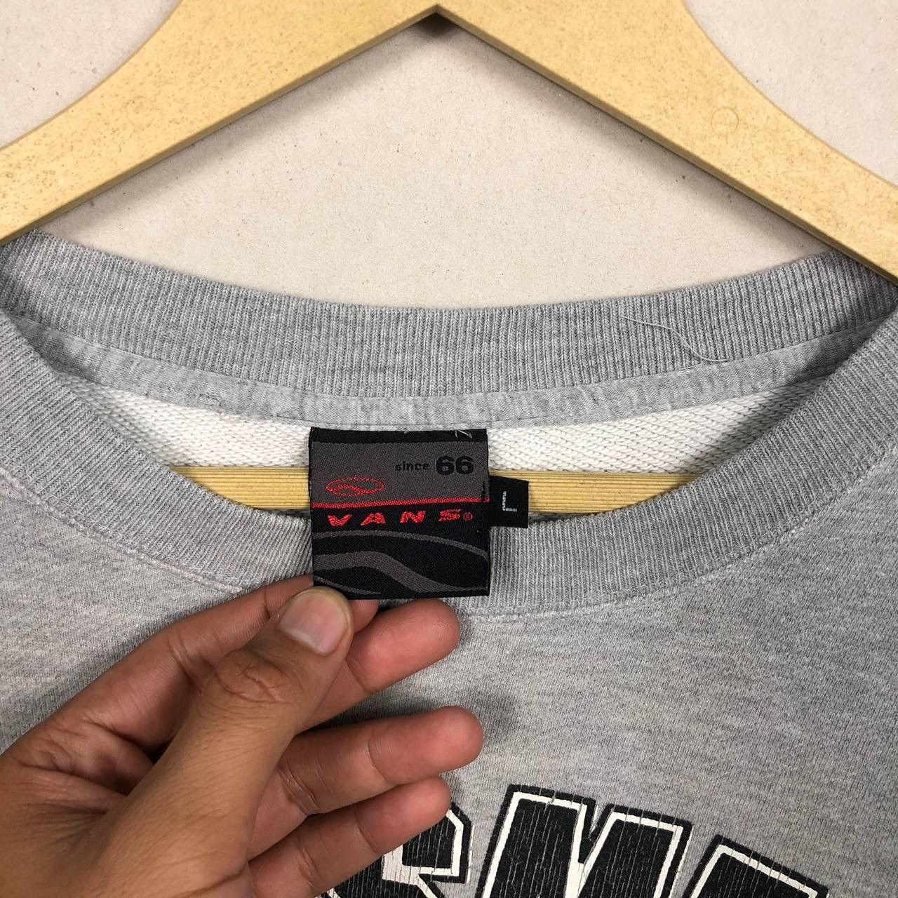 Vans Vintage 90s Vans Oldskool VansMFG Crewneck Sweatshirt Size US L / EU 52-54 / 3 - 5 Thumbnail