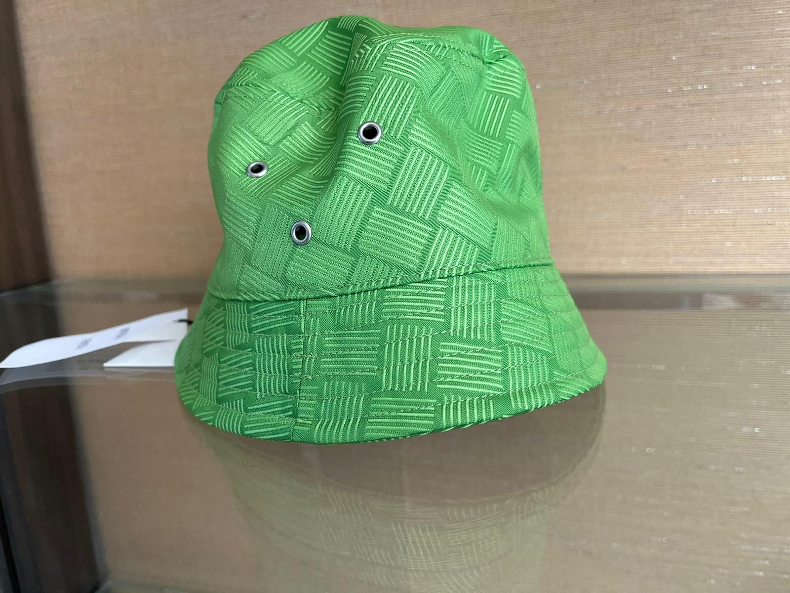 Bottega Veneta Q.2 / Small / Bucket Hat in Acid Green Size ONE SIZE - 5 Thumbnail