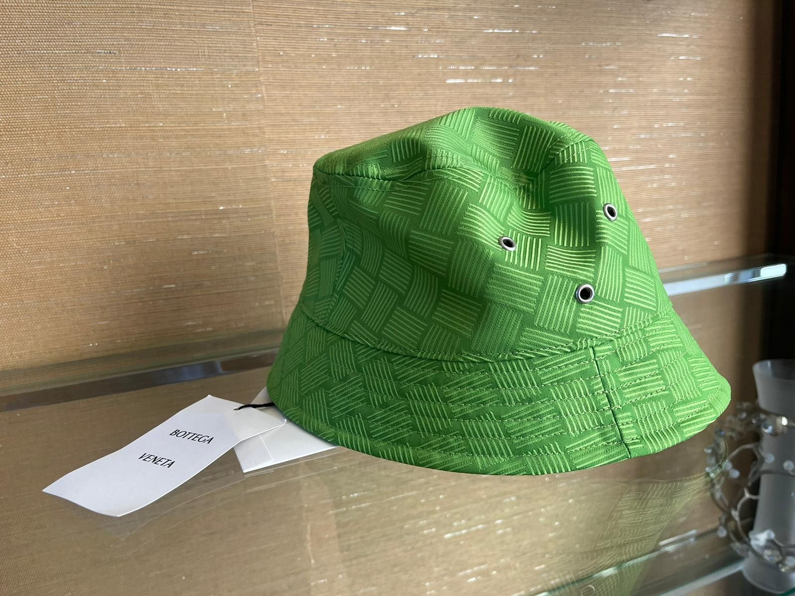 Bottega Veneta Q.2 / Small / Bucket Hat in Acid Green Size ONE SIZE - 4 Thumbnail