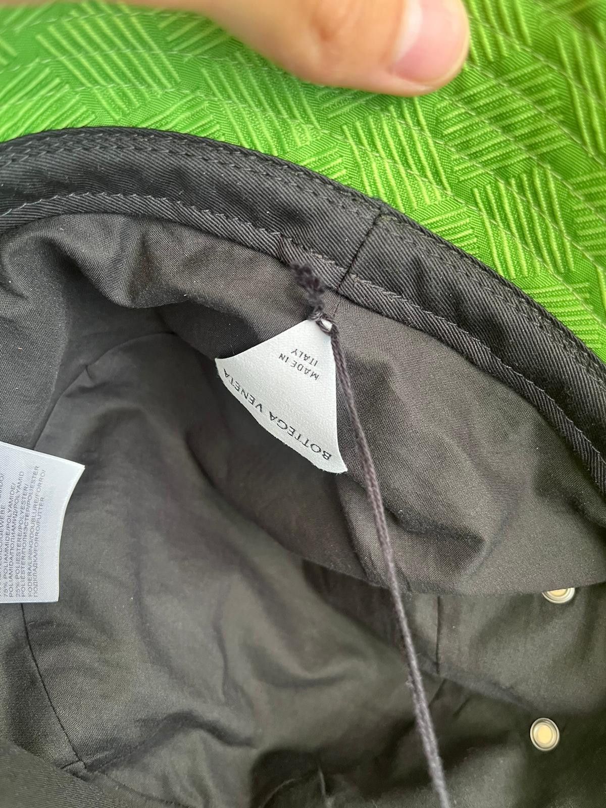 Bottega Veneta Q.2 / Small / Bucket Hat in Acid Green Size ONE SIZE - 10 Thumbnail