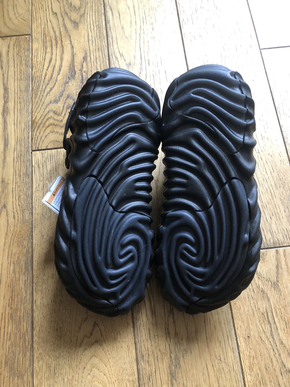 Crocs × Salehe Bembury Crocs X Salehe Bembury Size US 11 / EU 44 - 8 Thumbnail