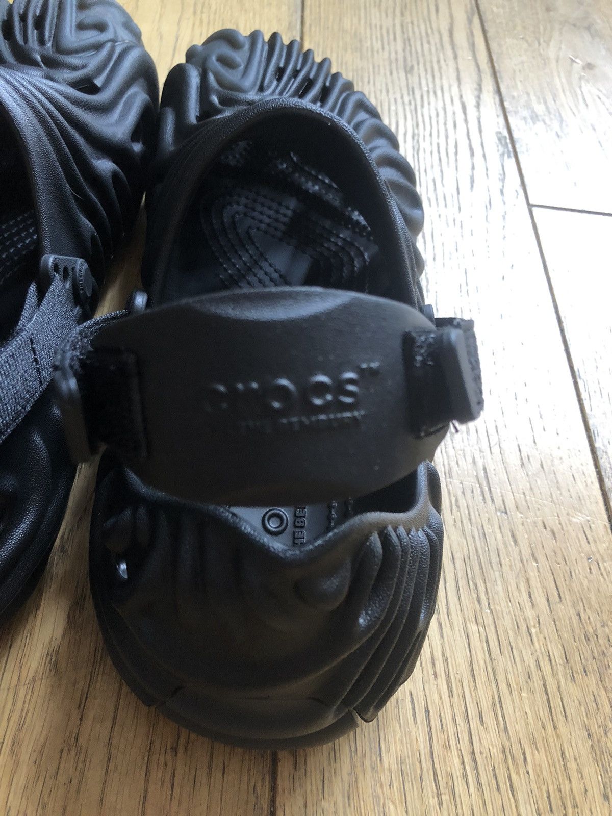 Crocs × Salehe Bembury Crocs X Salehe Bembury Size US 11 / EU 44 - 6 Thumbnail