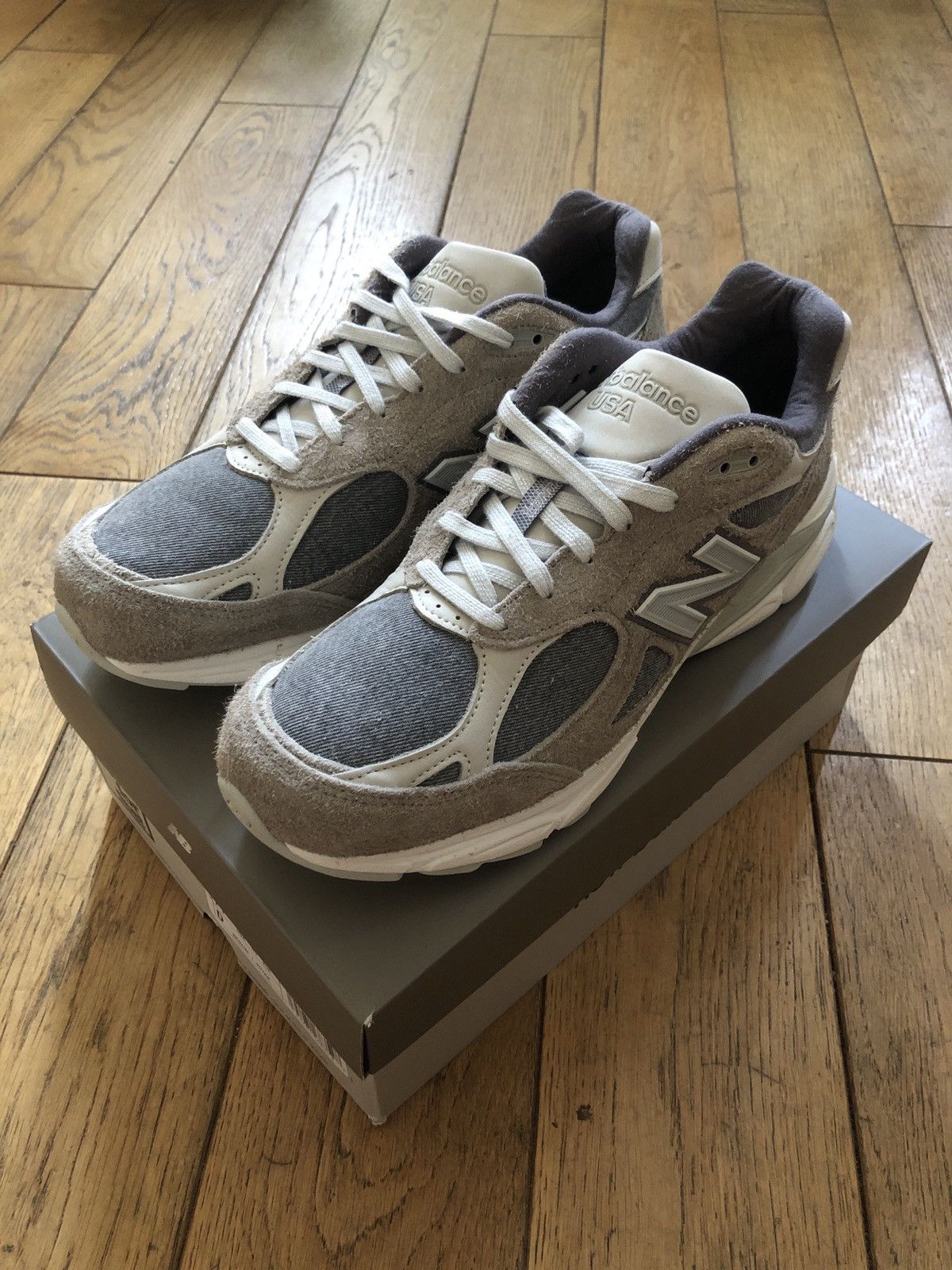 Levi's × New Balance New balance 990V3 x Levi’s Size US 11 / EU 44 - 9 Thumbnail