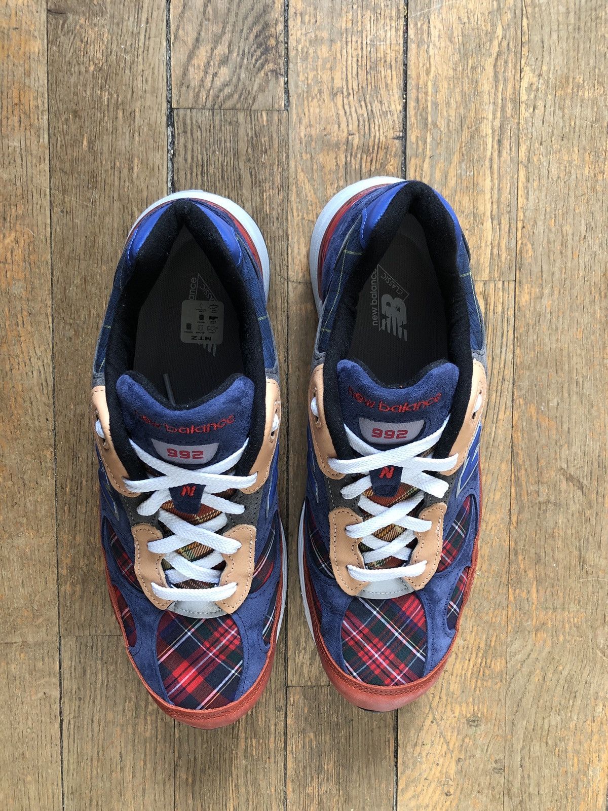 New Balance New balance 992 tartan Size US 11 / EU 44 - 5 Thumbnail