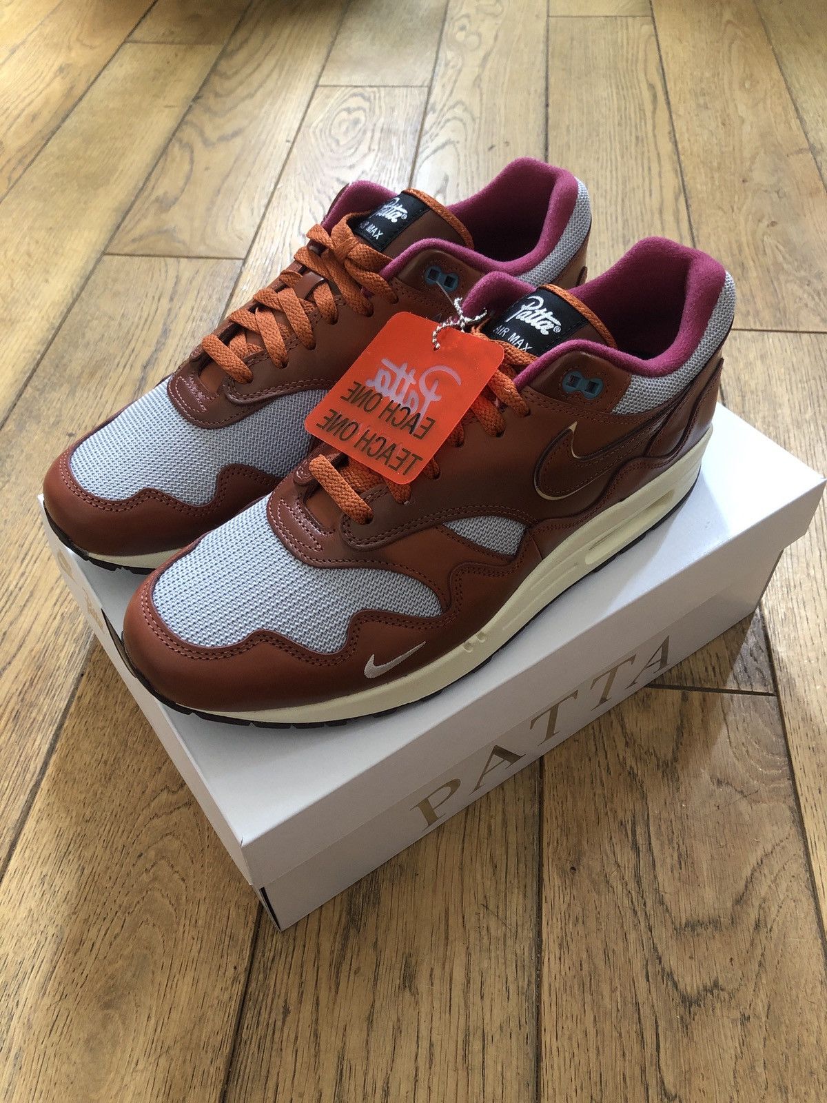 Nike × Patta Air Max 1 Patta Size US 11 / EU 44 - 8 Thumbnail