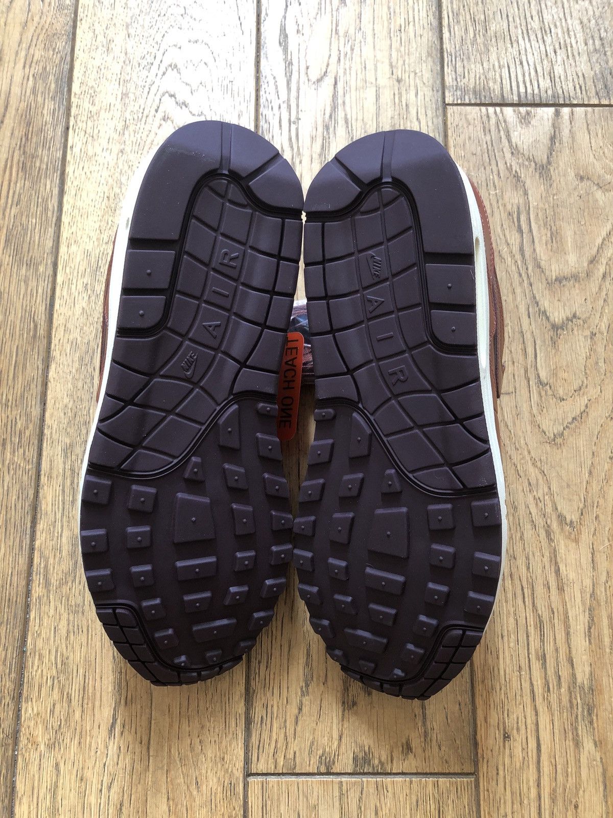 Nike × Patta Air Max 1 Patta Size US 11 / EU 44 - 7 Thumbnail