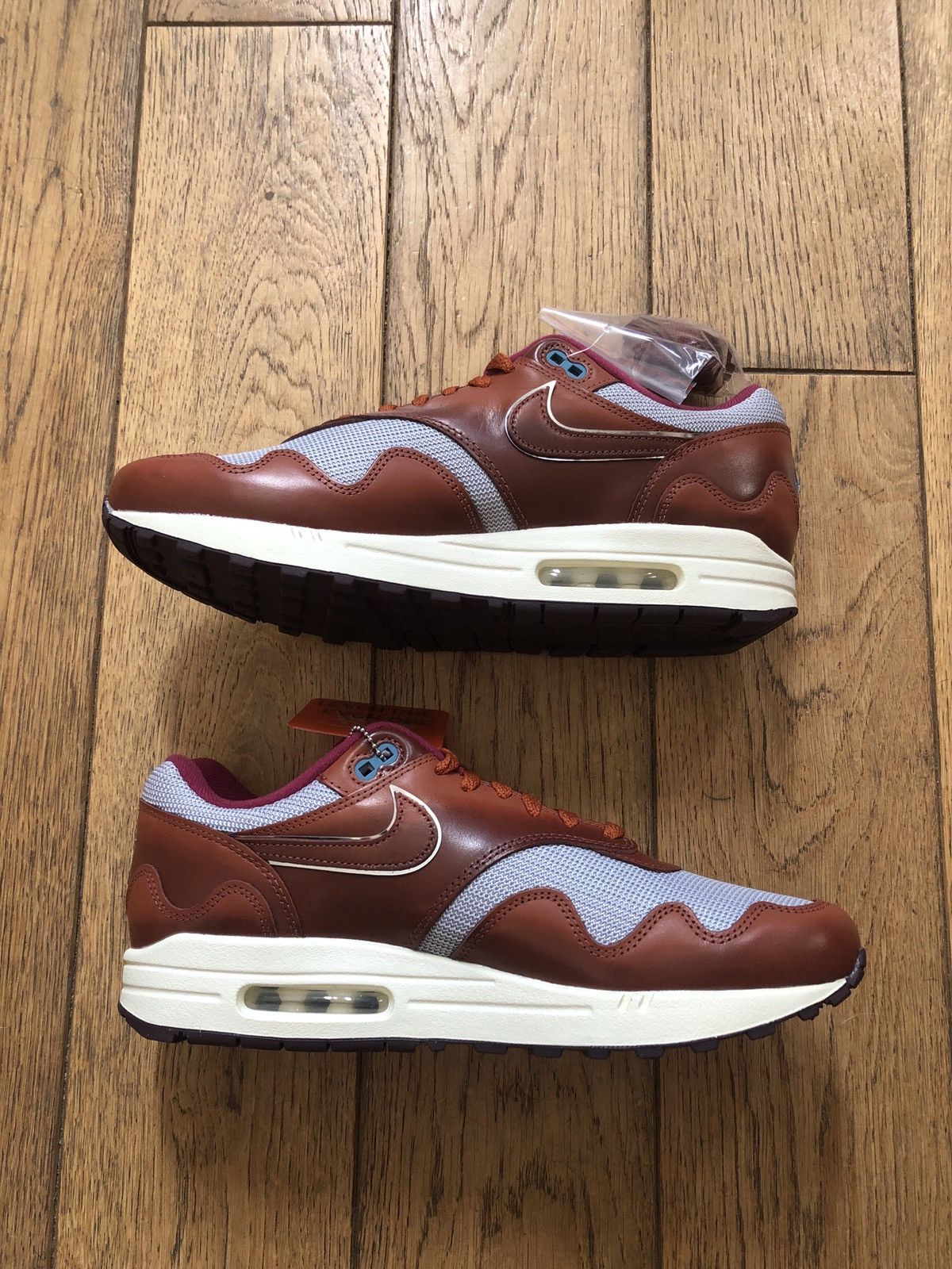 Nike × Patta Air Max 1 Patta Size US 11 / EU 44 - 2 Thumbnail