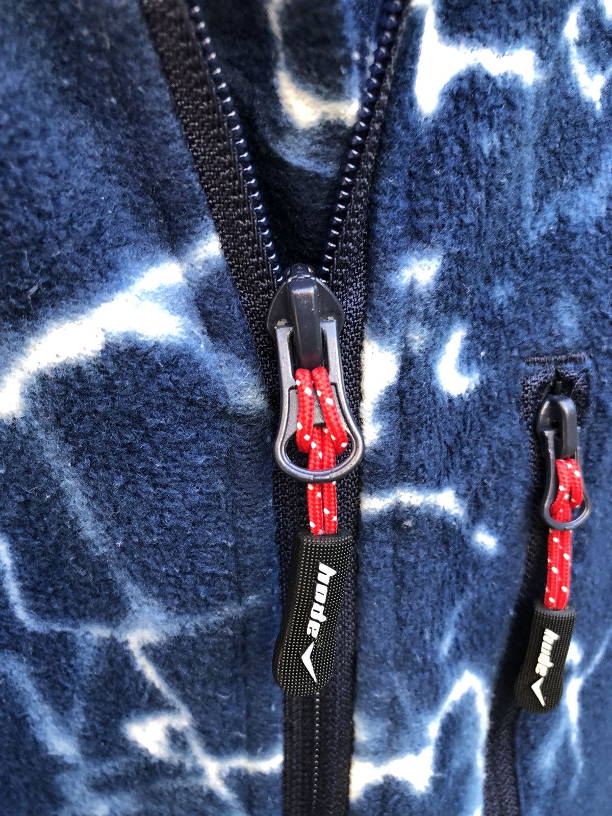 Japanese Brand Vintage Fleece Zipper Sweater by Apoy Size US XXL / EU 58 / 5 - 8 Thumbnail