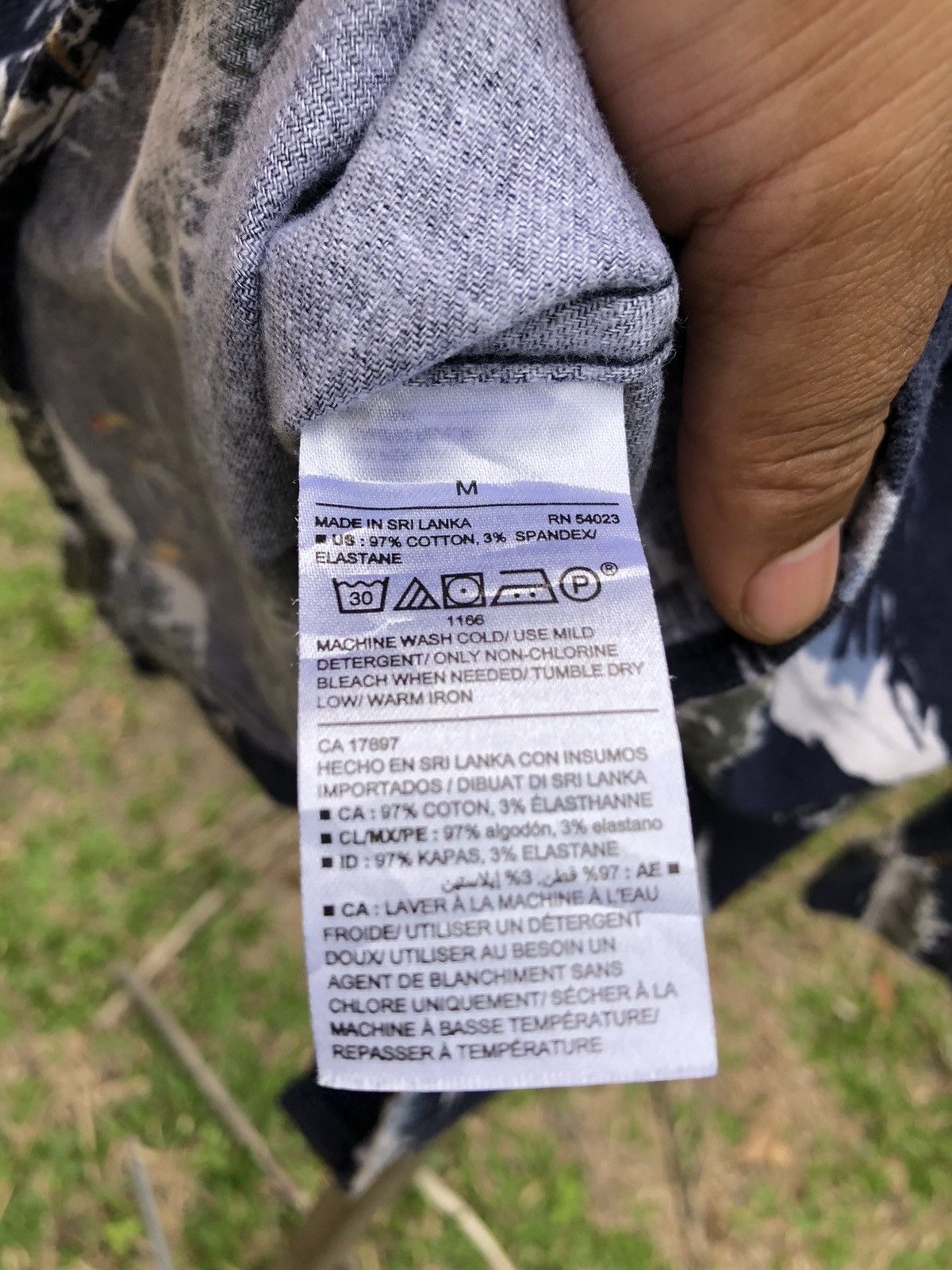 Flannel Rugged Flannel Fullprint Ski Ice Motive by Old Navy Size US L / EU 52-54 / 3 - 11 Thumbnail