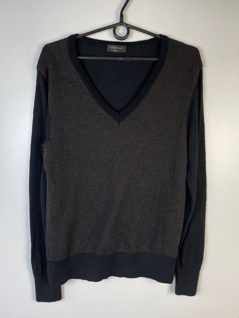 Other Corneliani luxury sweater size M Size US M / EU 48-50 / 2 - 1 Thumbnail