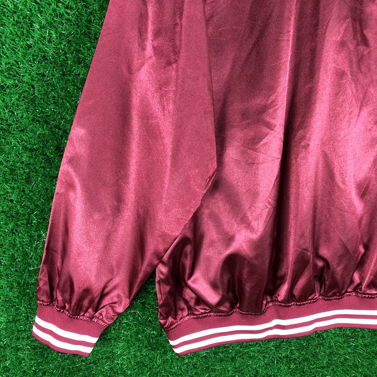 Vintage Vintage Rotary Internasional Nylon Varsity Jacket Size US XL / EU 56 / 4 - 6 Thumbnail