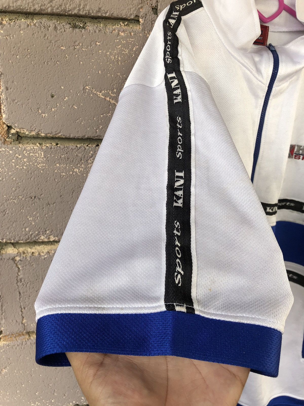 Karl Kani Rare Vintage Karl Kani Jeans Sport Usa Spell Out Sweater Size US L / EU 52-54 / 3 - 4 Thumbnail