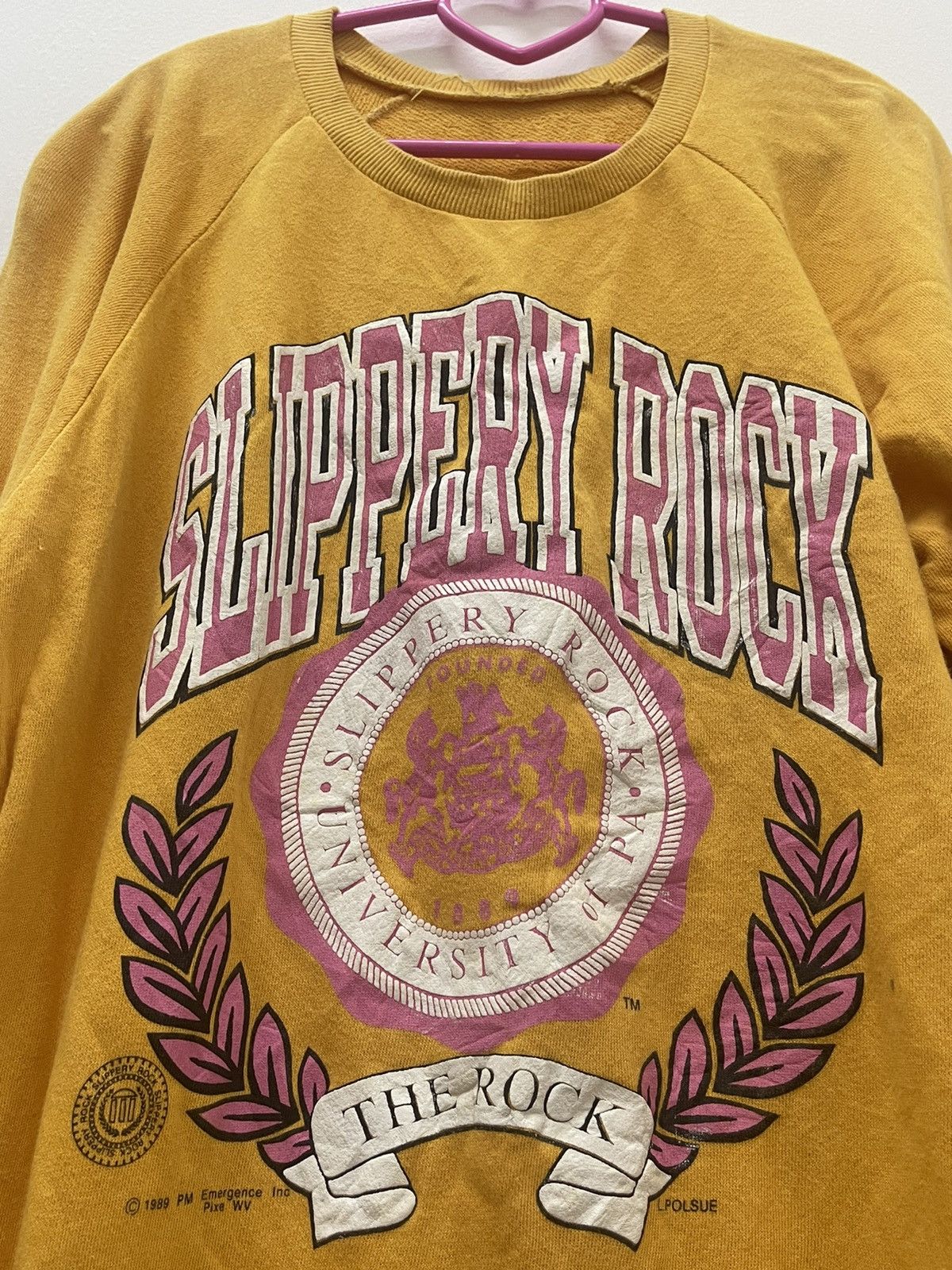 Vintage Rare 80s Vintage SLIPPERY ROCK Side Pocket Sweatshirt Size US M / EU 48-50 / 2 - 2 Thumbnail