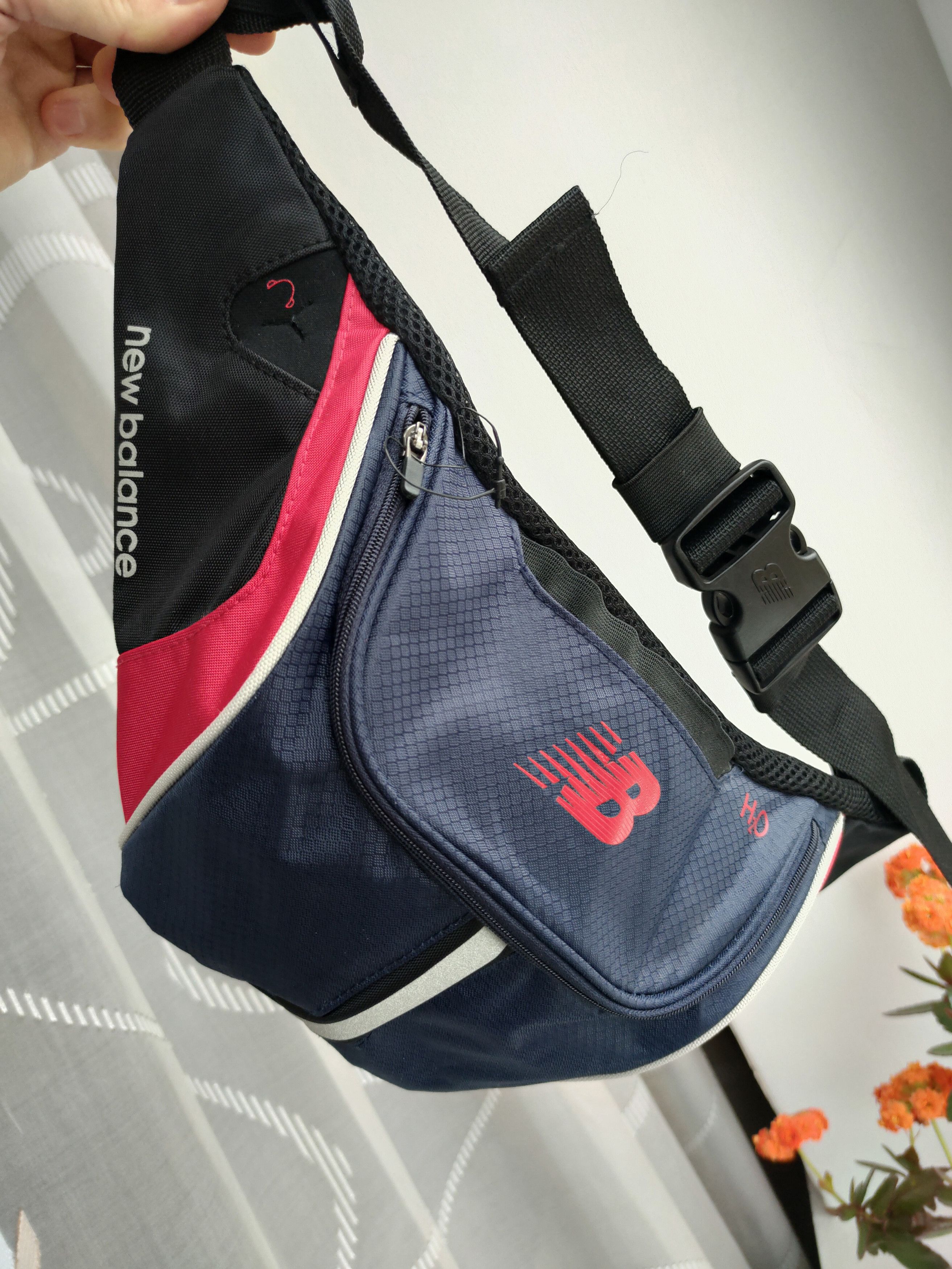 Samsonite New Balance ショルダーバッグ New Balance × Samsonite New balance x Samsonite Crossbody