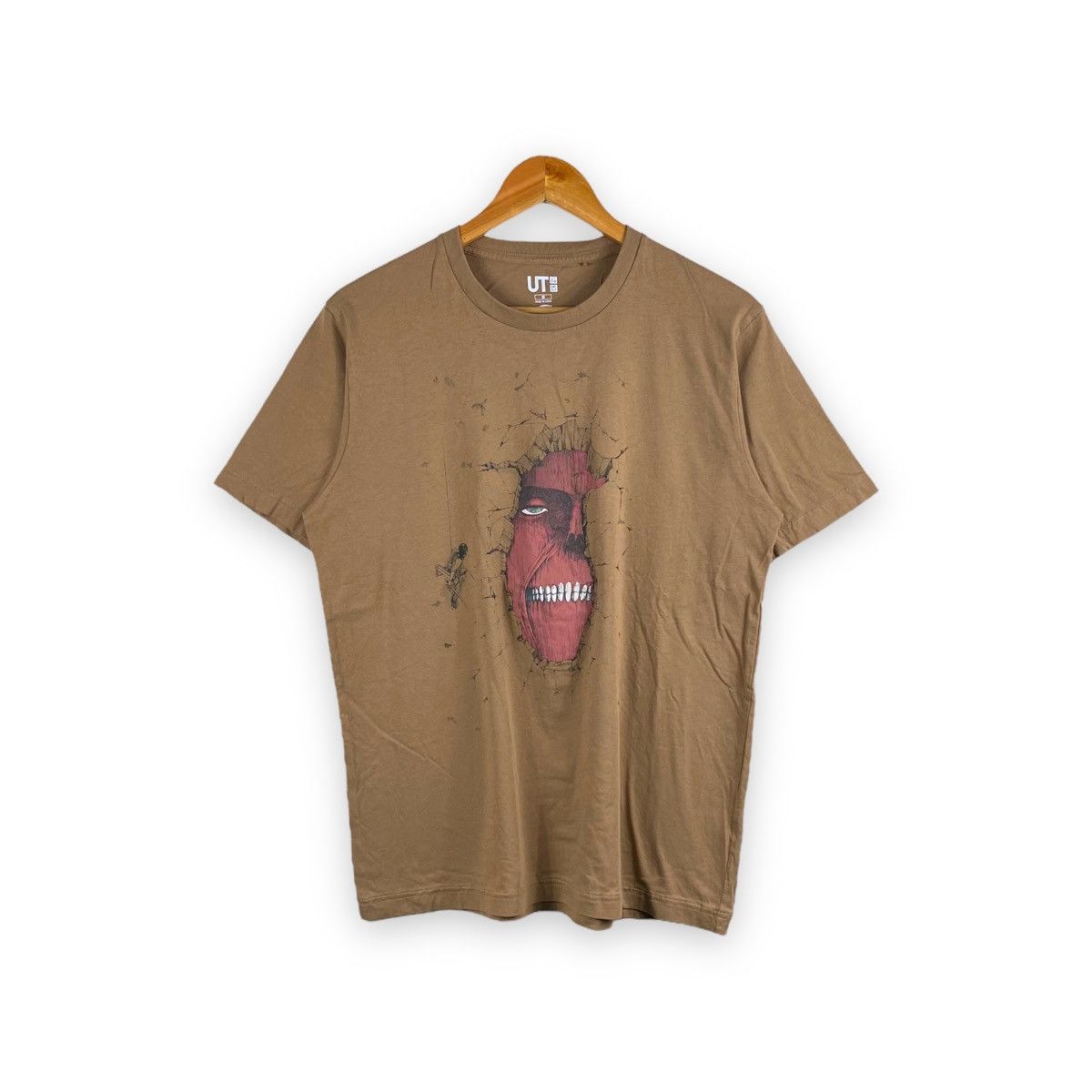 RARE ATTACK ON TITAN ANIME MANGA WALL TITAN T SHIRT