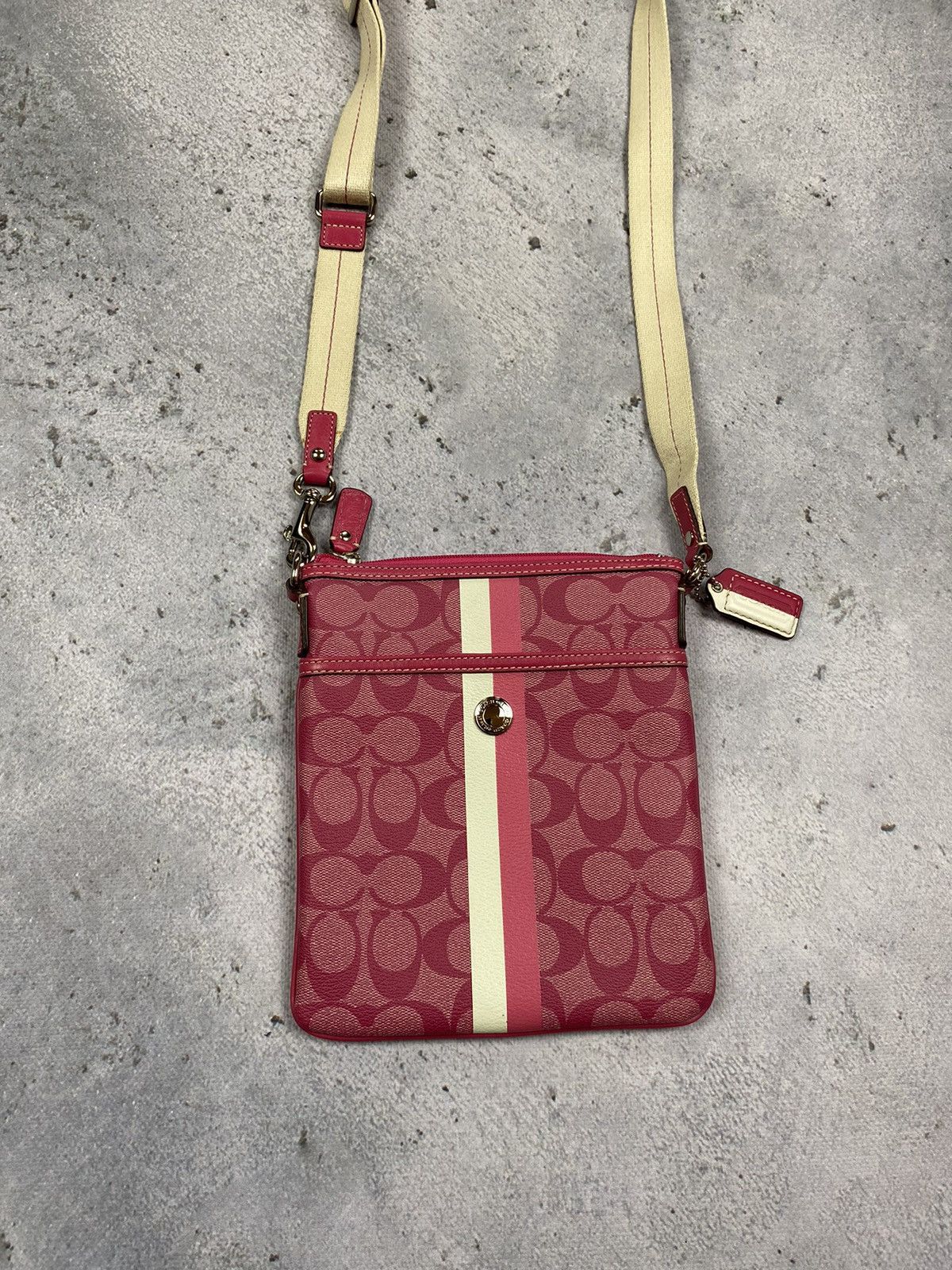 Coach × Vintage Coach logo bag baguette bag mama bag y2k Size ONE SIZE - 2 Thumbnail
