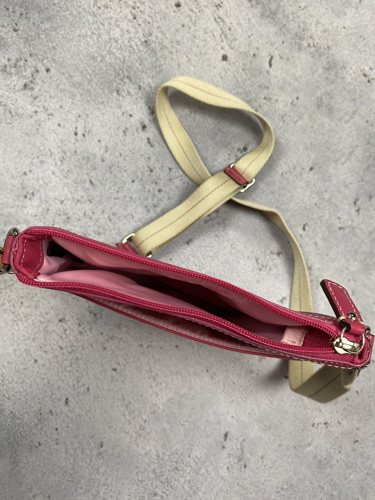 Coach × Vintage Coach logo bag baguette bag mama bag y2k Size ONE SIZE - 8 Thumbnail