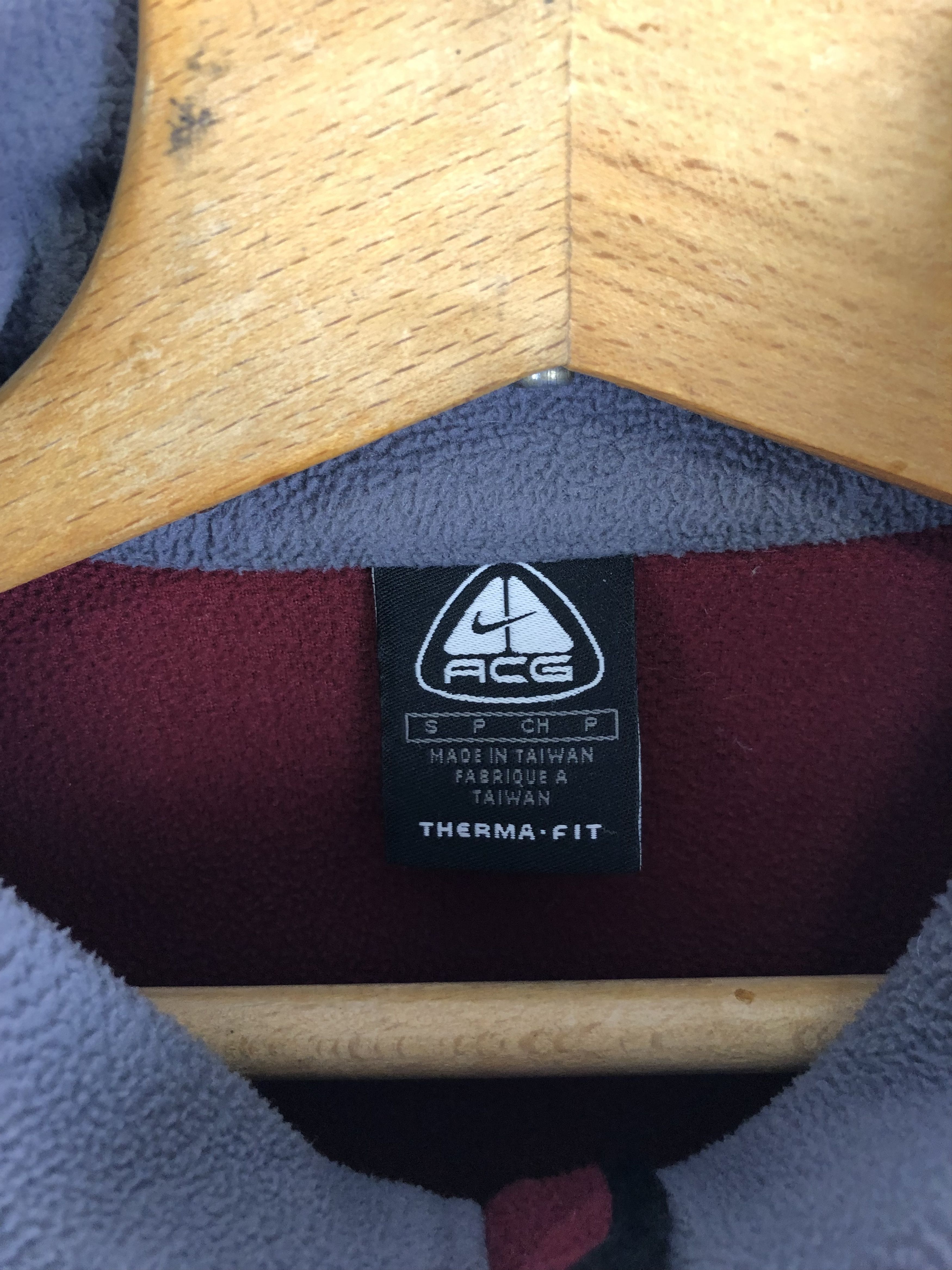 Nike ACG 90s Vintage NIKE ACG Red Zipped Fleece M92 Size US M / EU 48-50 / 2 - 10 Thumbnail