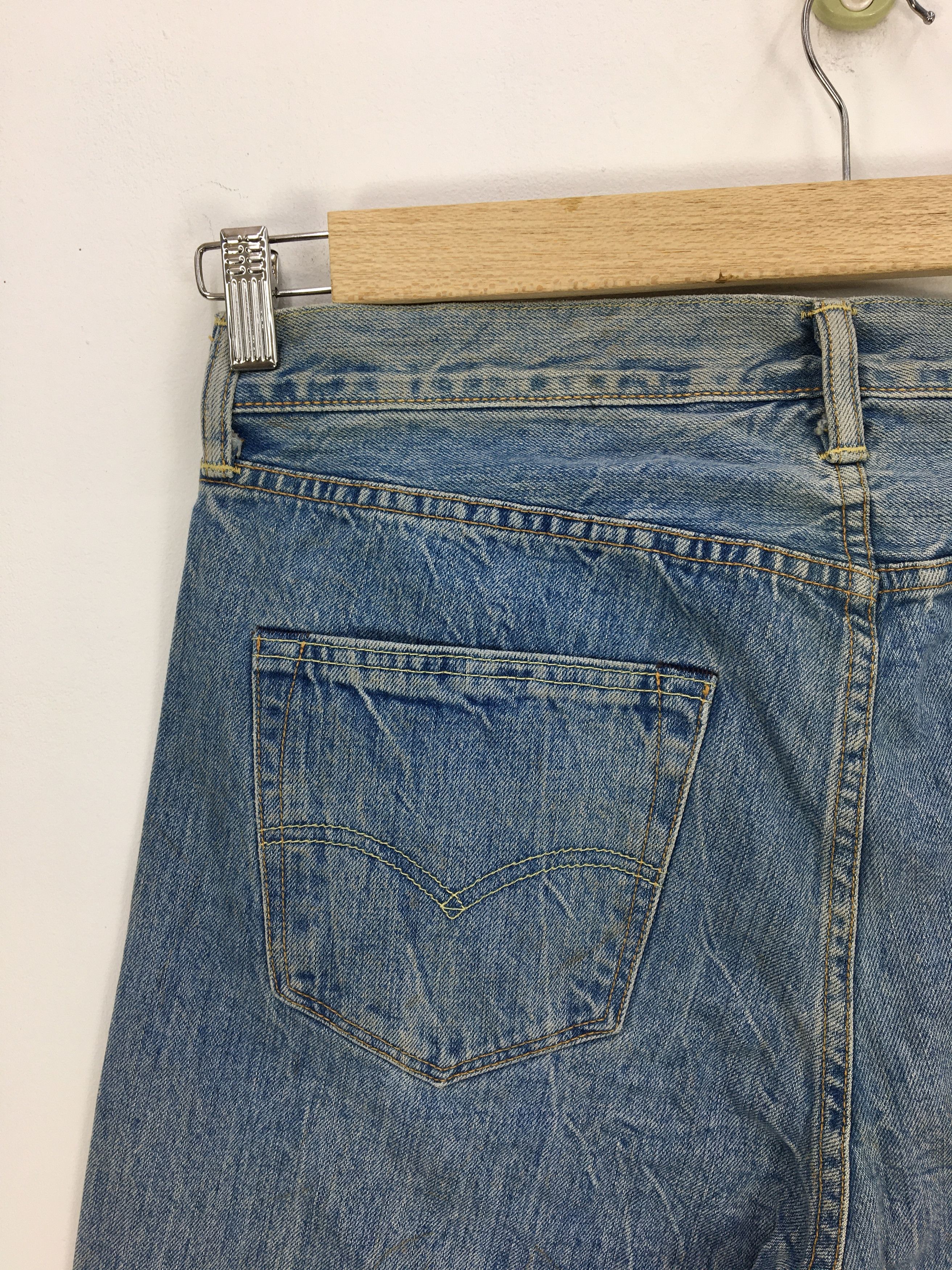 Levi's Vintage Y2K Levi's 501 Faded Jeans Levis Light Wash Denim Size US 32 / EU 48 - 8 Thumbnail