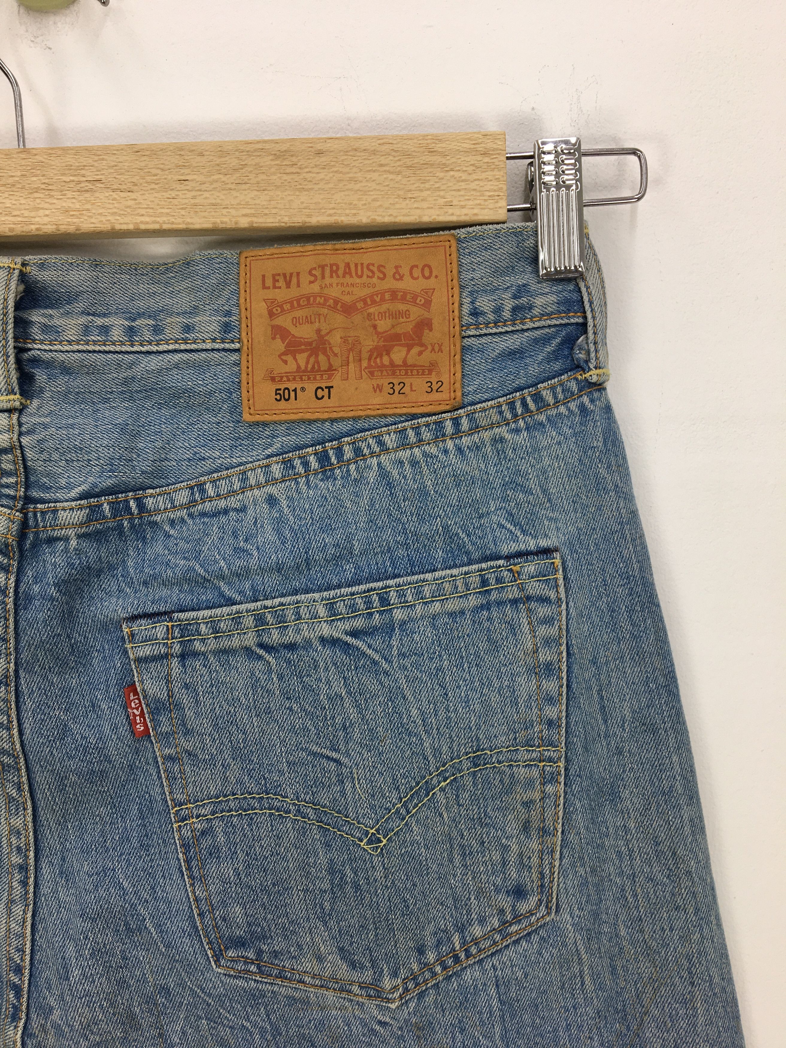 Levi's Vintage Y2K Levi's 501 Faded Jeans Levis Light Wash Denim Size US 32 / EU 48 - 7 Thumbnail