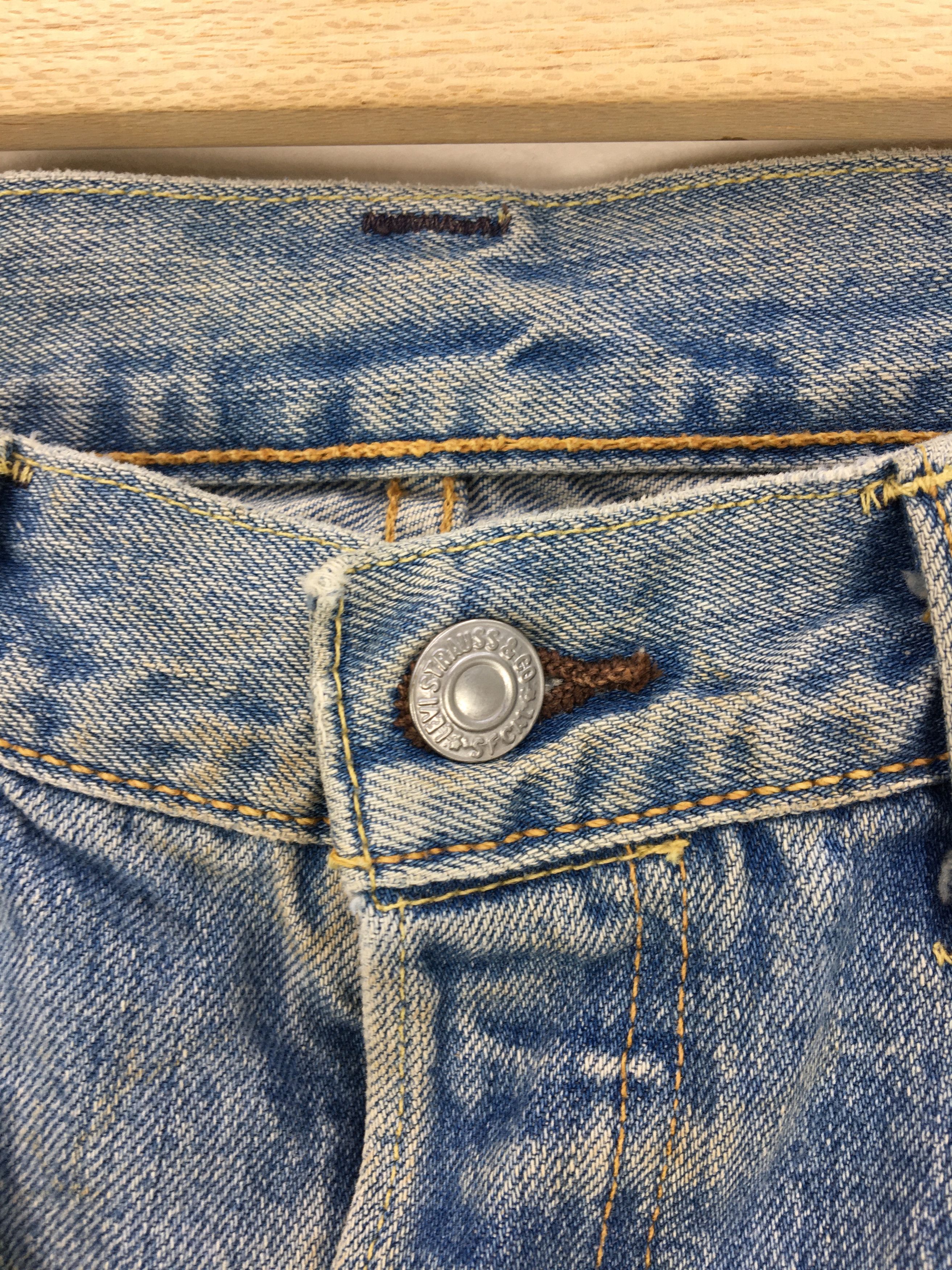 Levi's Vintage Y2K Levi's 501 Faded Jeans Levis Light Wash Denim Size US 32 / EU 48 - 10 Thumbnail